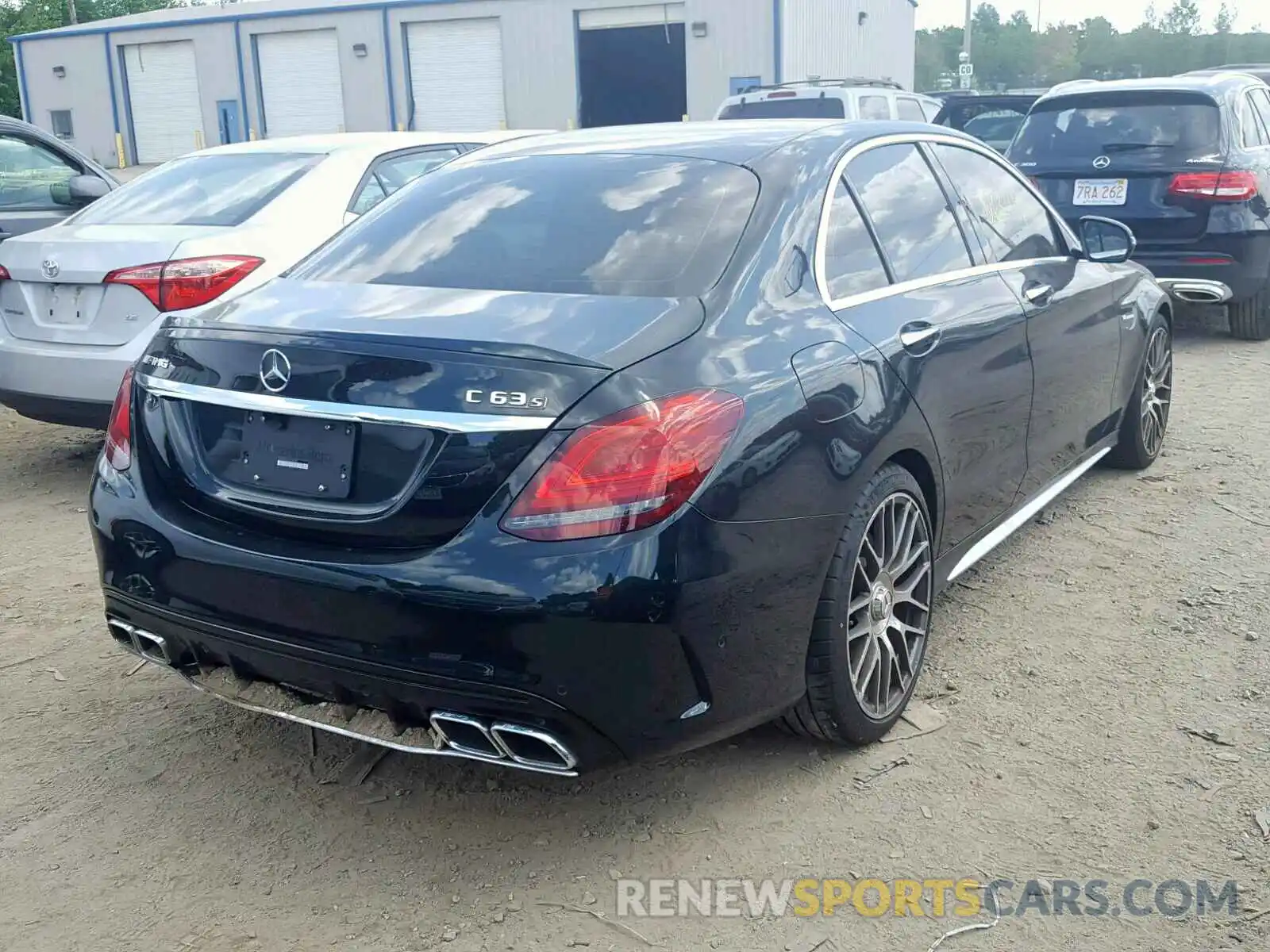 4 Photograph of a damaged car 55SWF8HB1KU302431 MERCEDES-BENZ AMG 2019