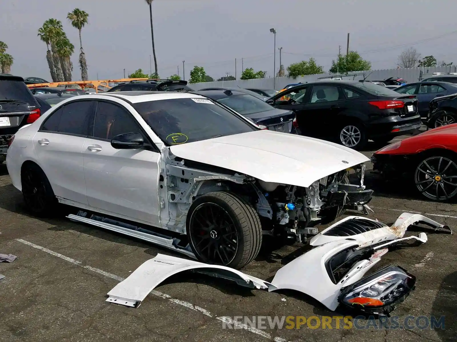 1 Photograph of a damaged car 55SWF8HB9KU305772 MERCEDES-BENZ AMG 2019