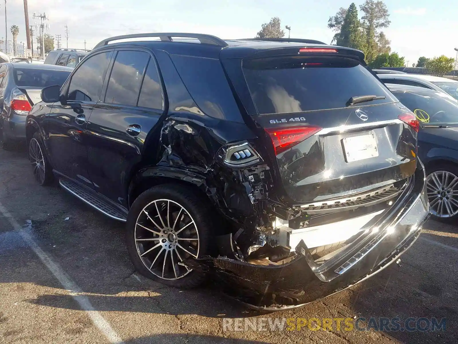 3 Photograph of a damaged car 4JGFB5KB4LA125139 MERCEDES-BENZ AMG 2020