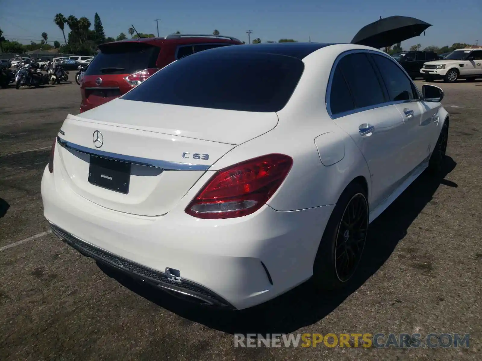 4 Photograph of a damaged car 55SWF8GB7LU332486 MERCEDES-BENZ AMG 2020