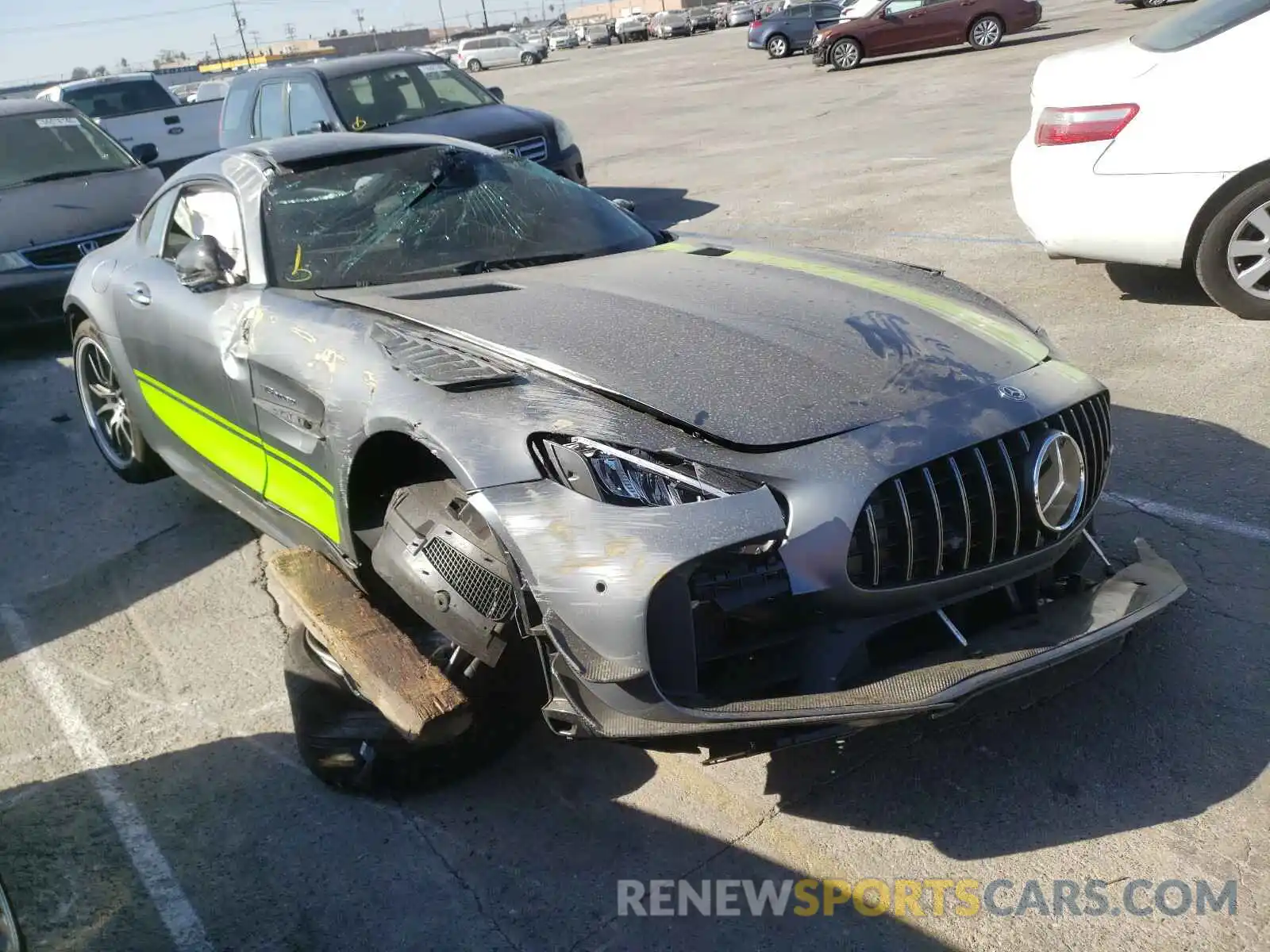 1 Photograph of a damaged car WDDYJ7KA8LA028762 MERCEDES-BENZ AMG 2020