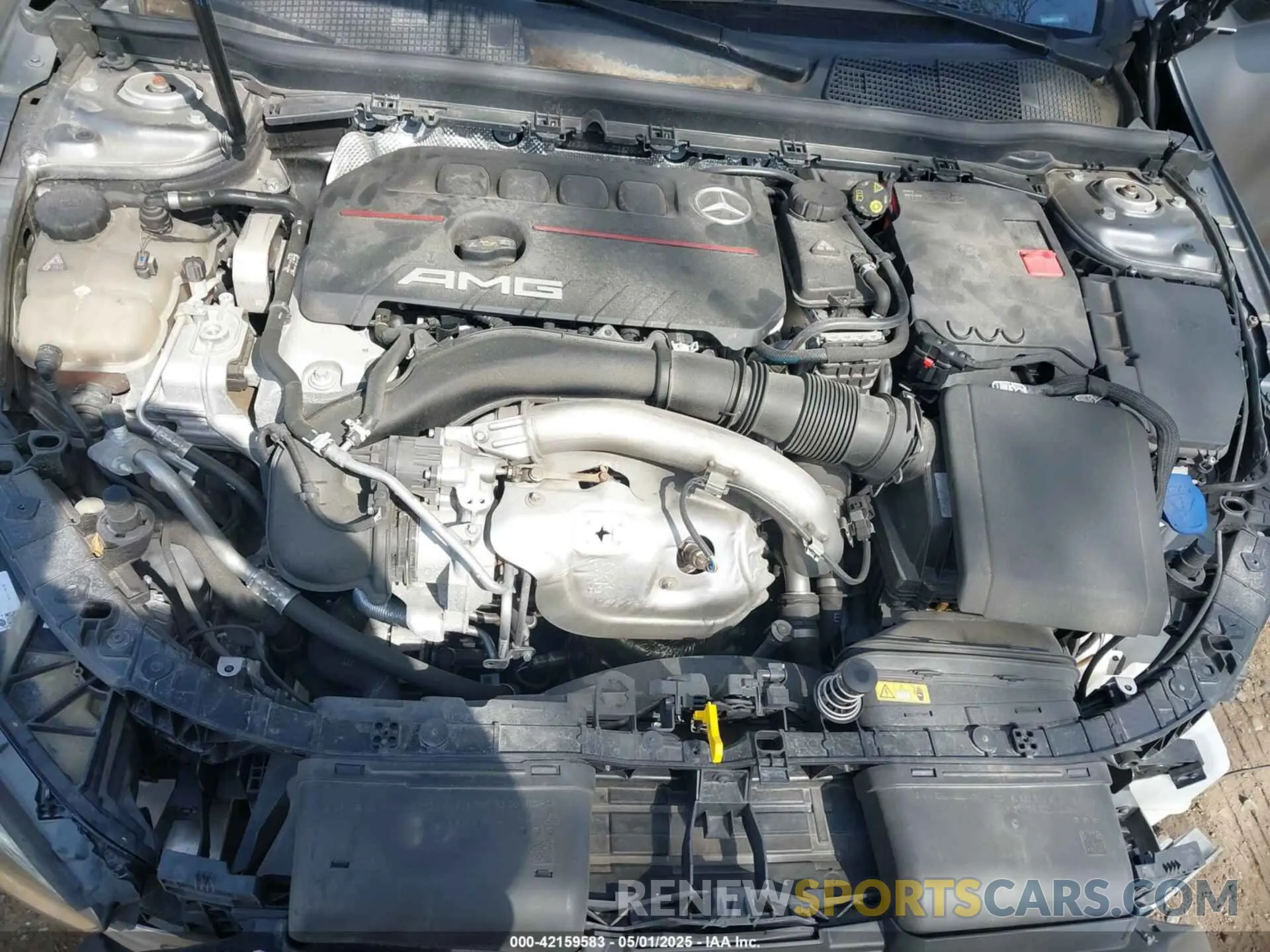 10 Photograph of a damaged car W1K3G5BB2LJ221365 MERCEDES-BENZ AMG A 35 2020