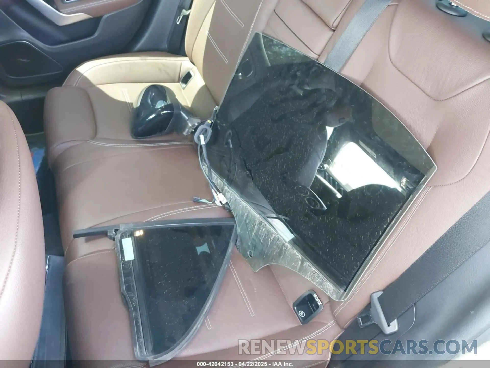 12 Photograph of a damaged car W1K3G5BB1MJ293241 MERCEDES-BENZ AMG A 35 2021