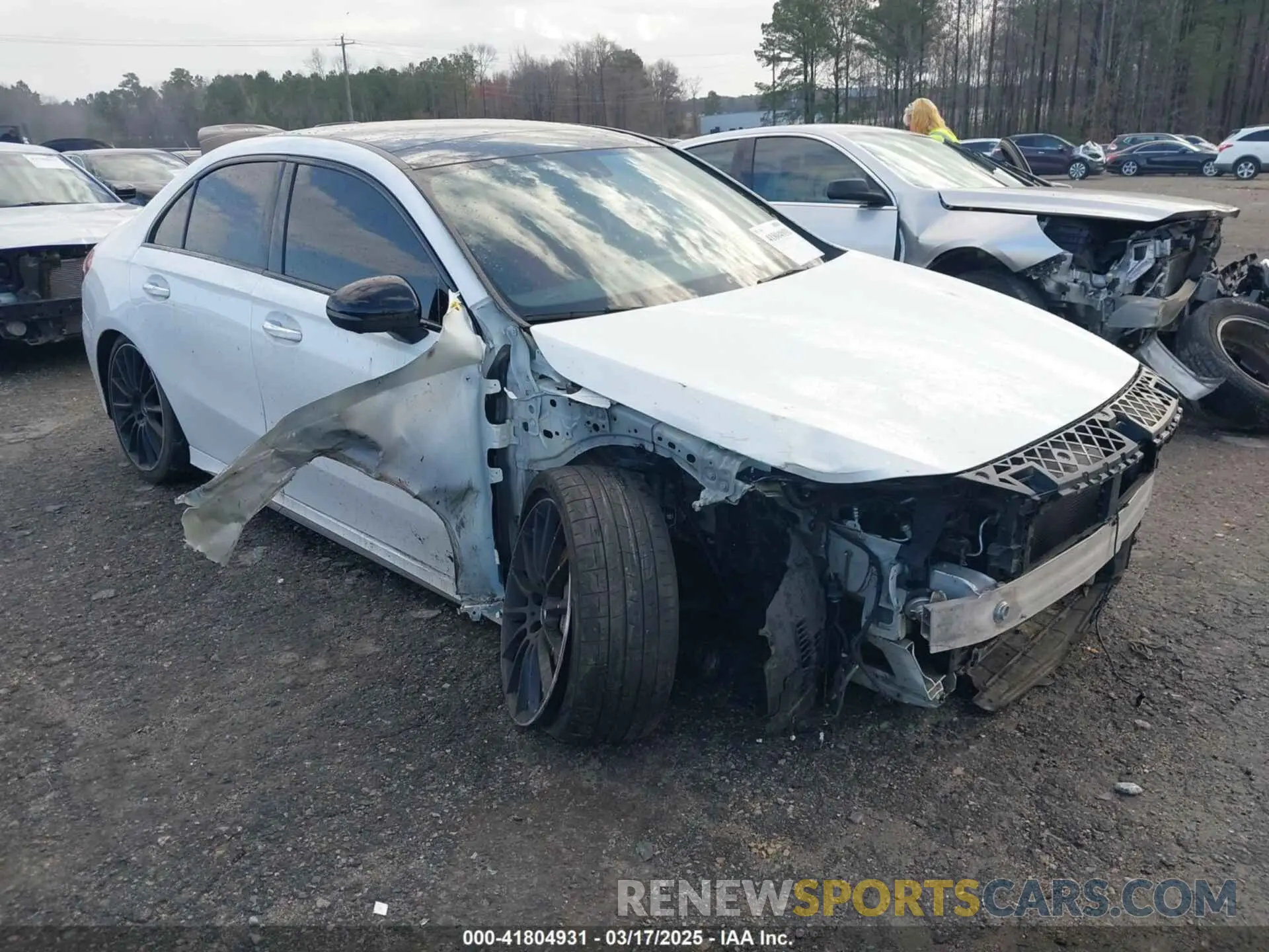 1 Photograph of a damaged car W1K3G5BB6MJ307912 MERCEDES-BENZ AMG A 35 2021