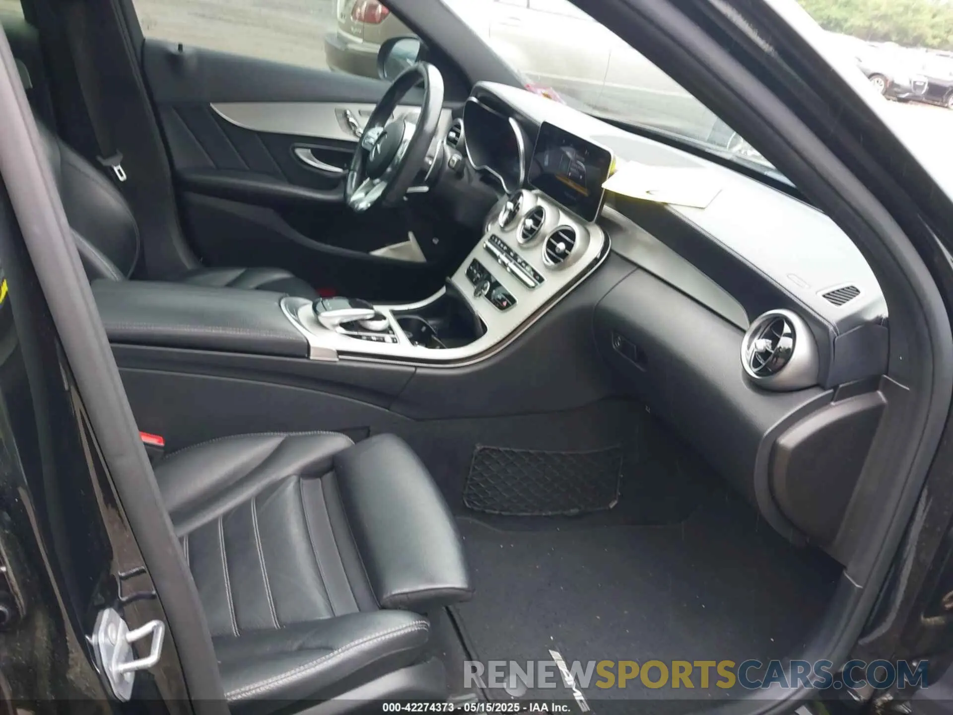 5 Photograph of a damaged car 55SWF6EB5KU297002 MERCEDES-BENZ AMG C 43 2019