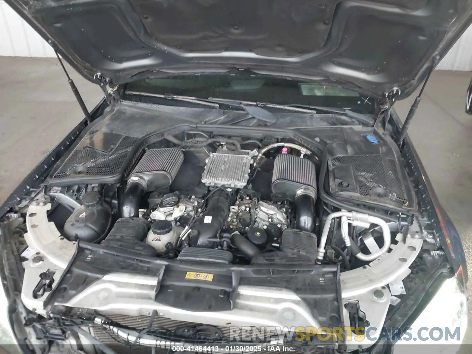 10 Photograph of a damaged car 55SWF6EB5KU306751 MERCEDES-BENZ AMG C 43 2019