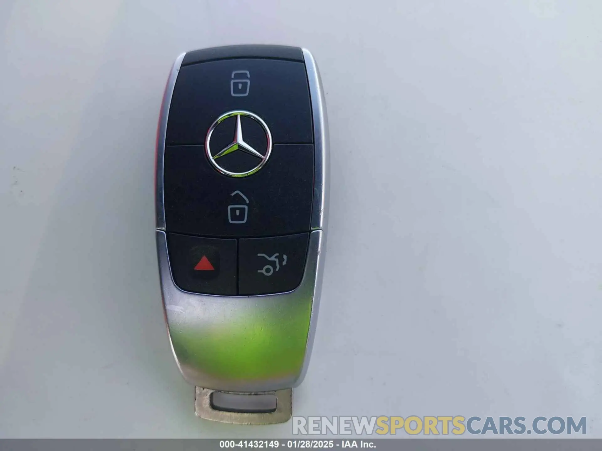 11 Photograph of a damaged car 55SWF6EB8KU299343 MERCEDES-BENZ AMG C 43 2019
