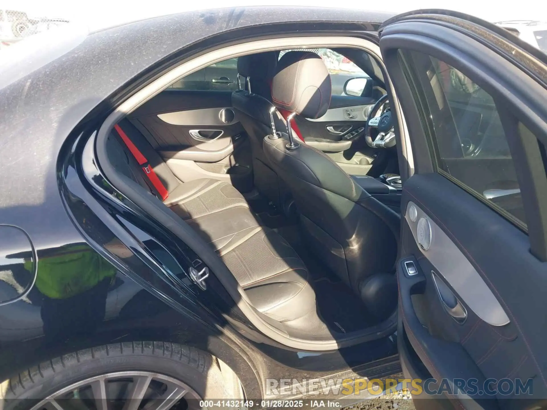 8 Photograph of a damaged car 55SWF6EB8KU299343 MERCEDES-BENZ AMG C 43 2019