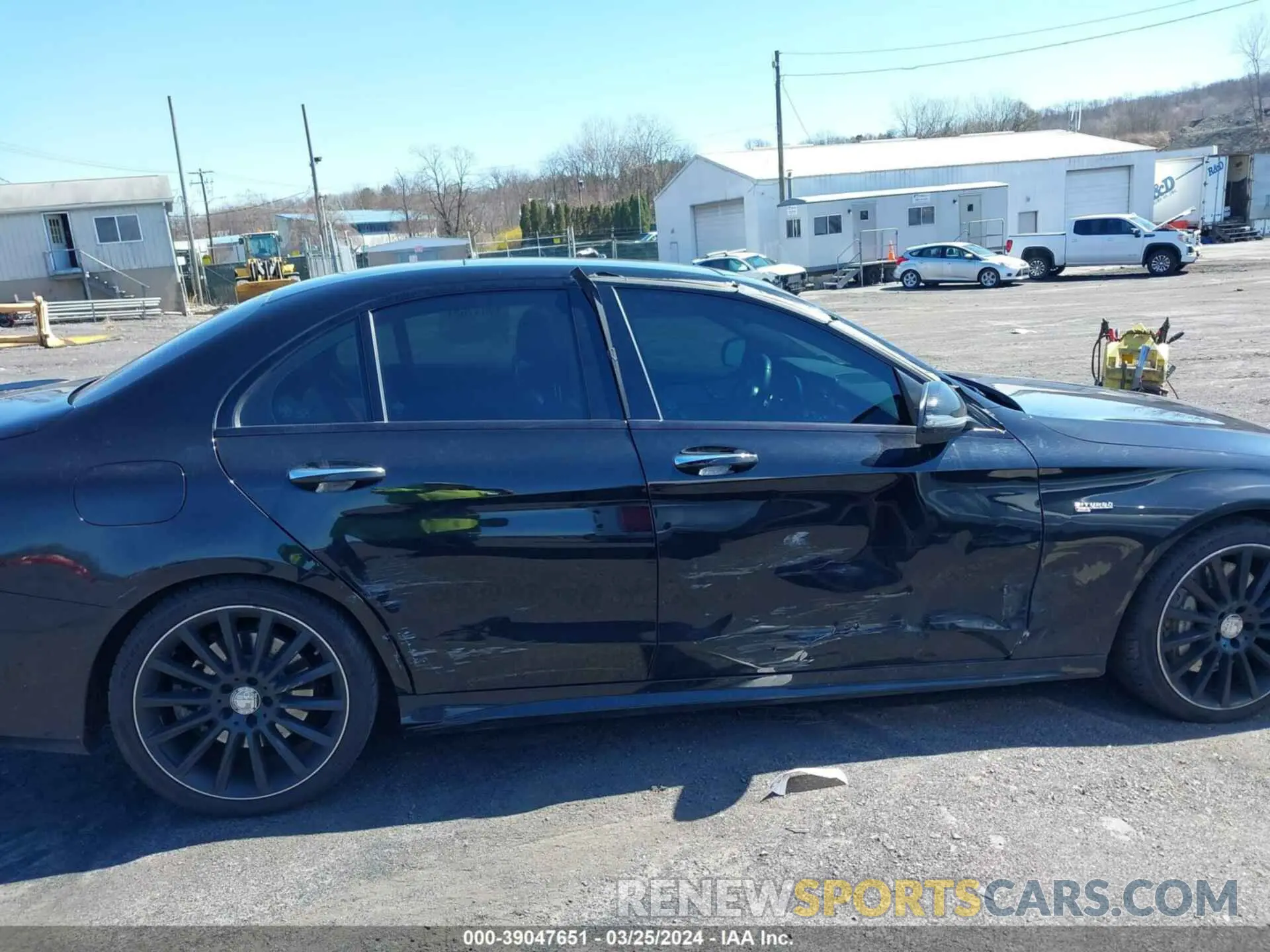 13 Photograph of a damaged car 55SWF6EB9KU288383 MERCEDES-BENZ AMG C 43 2019