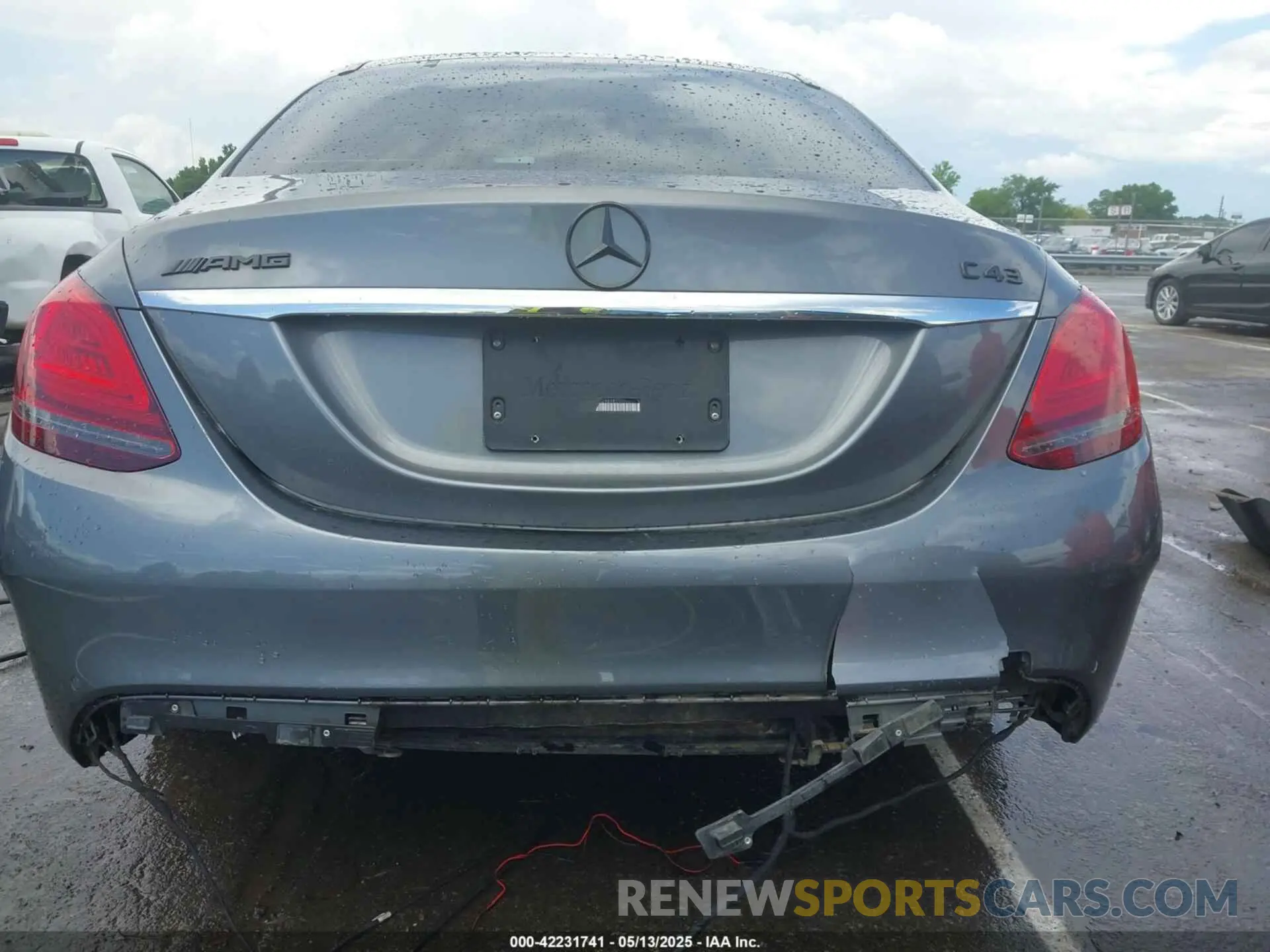 16 Photograph of a damaged car 55SWF6EB9KU292191 MERCEDES-BENZ AMG C 43 2019