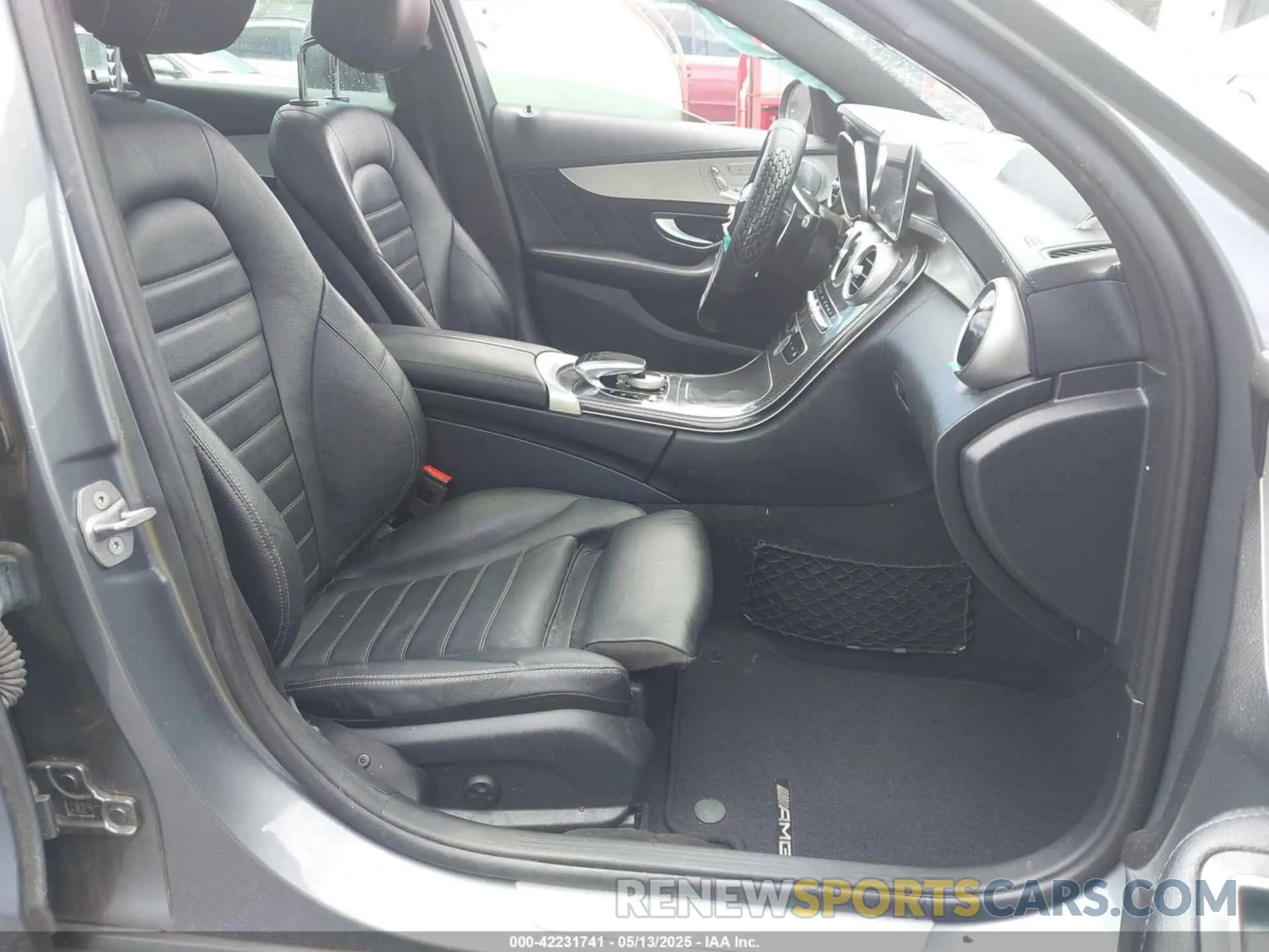 5 Photograph of a damaged car 55SWF6EB9KU292191 MERCEDES-BENZ AMG C 43 2019