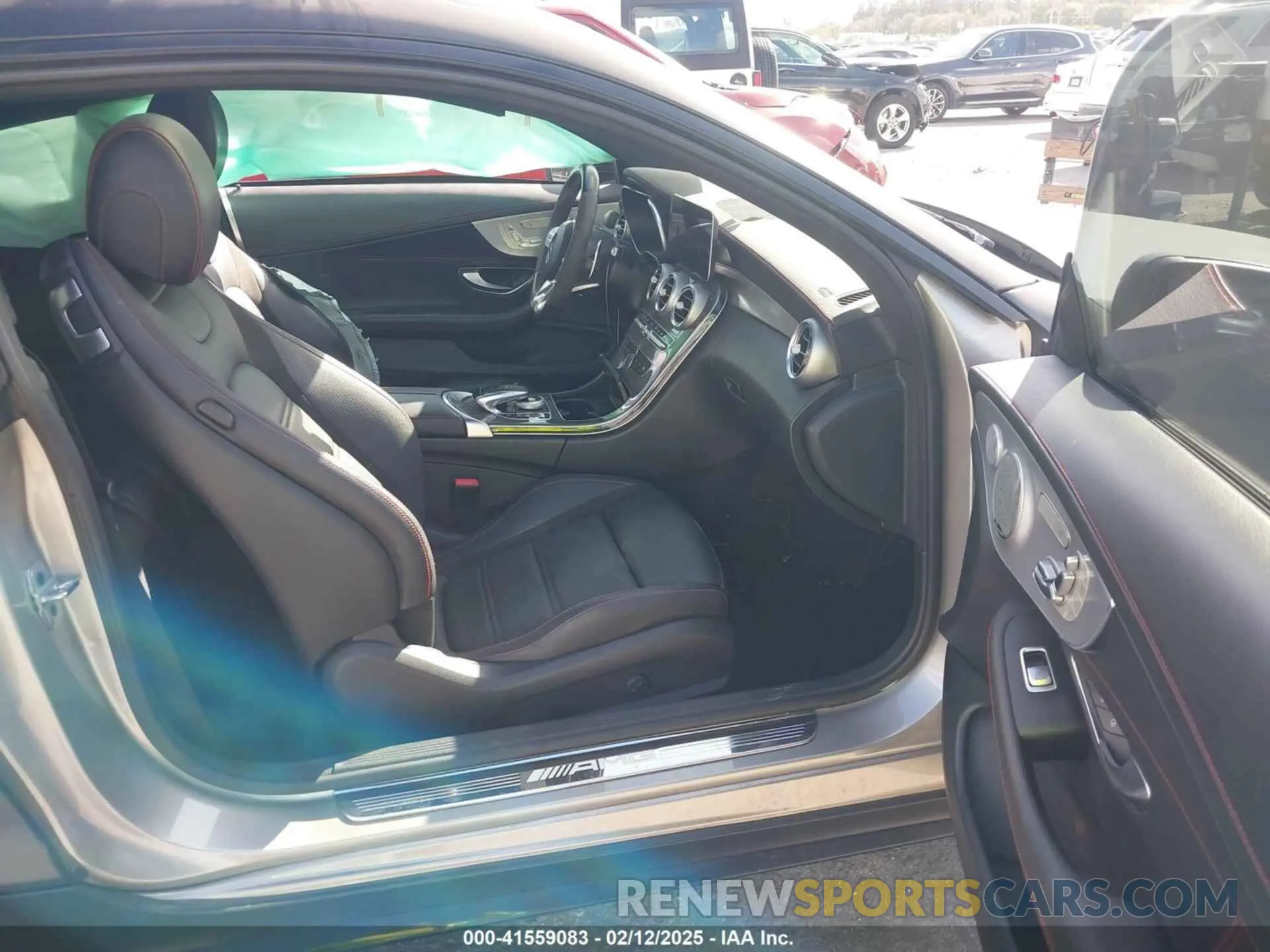 5 Photograph of a damaged car WDDWJ6EB2LF972503 MERCEDES-BENZ AMG C 43 2020