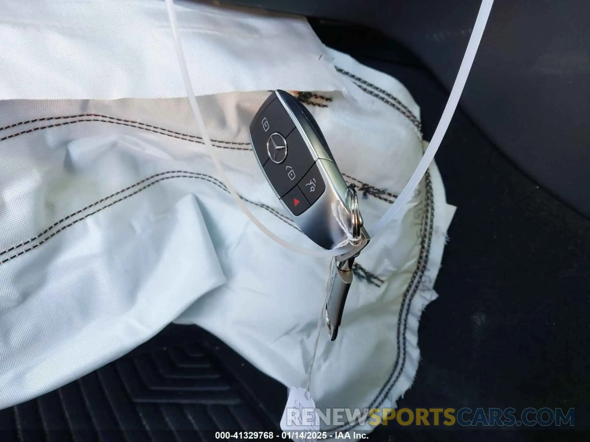 11 Photograph of a damaged car W1KWJ6EB8MG065671 MERCEDES-BENZ AMG C 43 2021