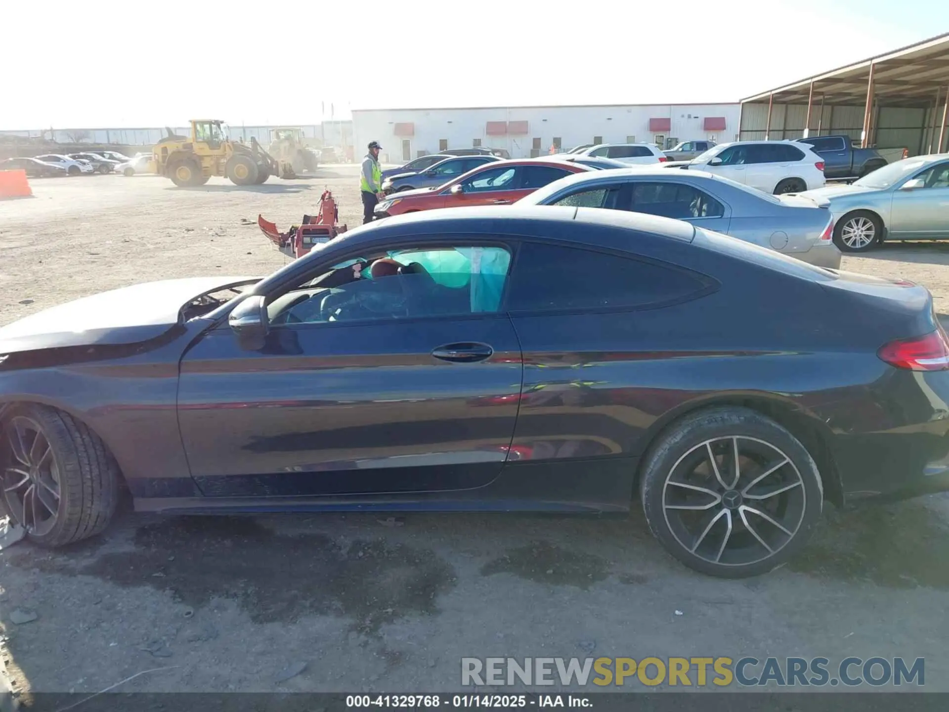 14 Photograph of a damaged car W1KWJ6EB8MG065671 MERCEDES-BENZ AMG C 43 2021