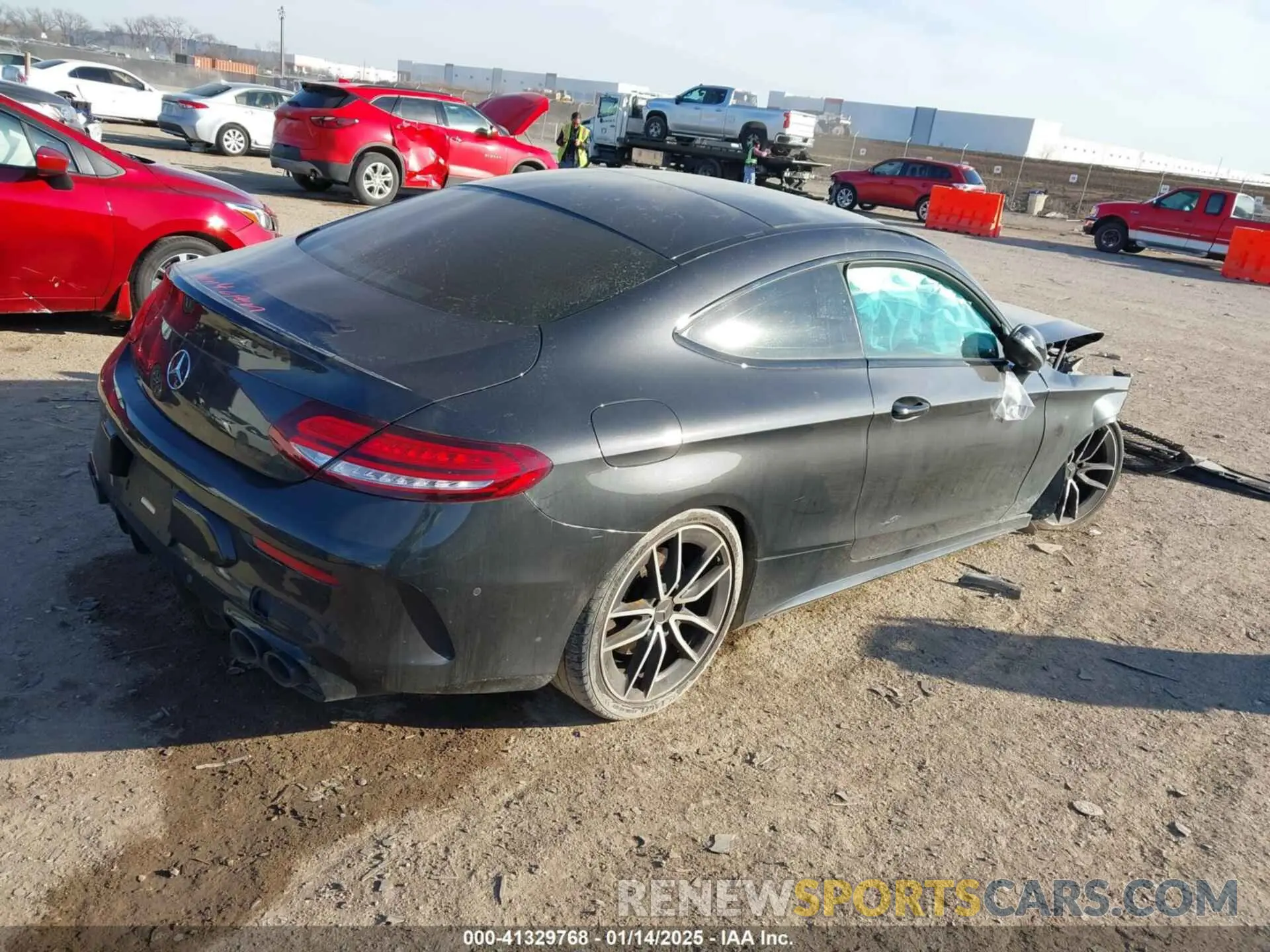 4 Photograph of a damaged car W1KWJ6EB8MG065671 MERCEDES-BENZ AMG C 43 2021