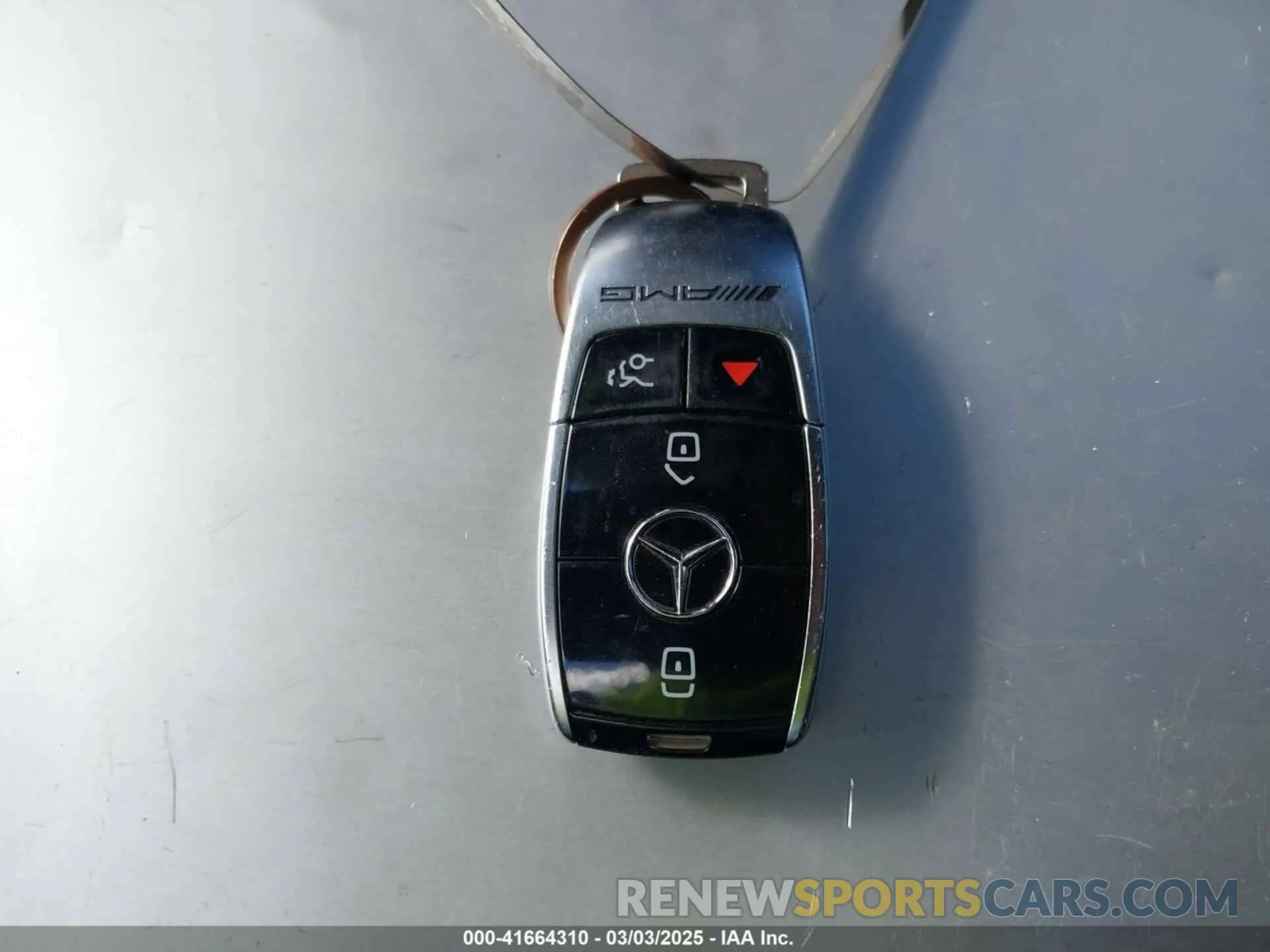 11 Photograph of a damaged car WDDWJ8GB4KF832380 MERCEDES-BENZ AMG C 63 2019