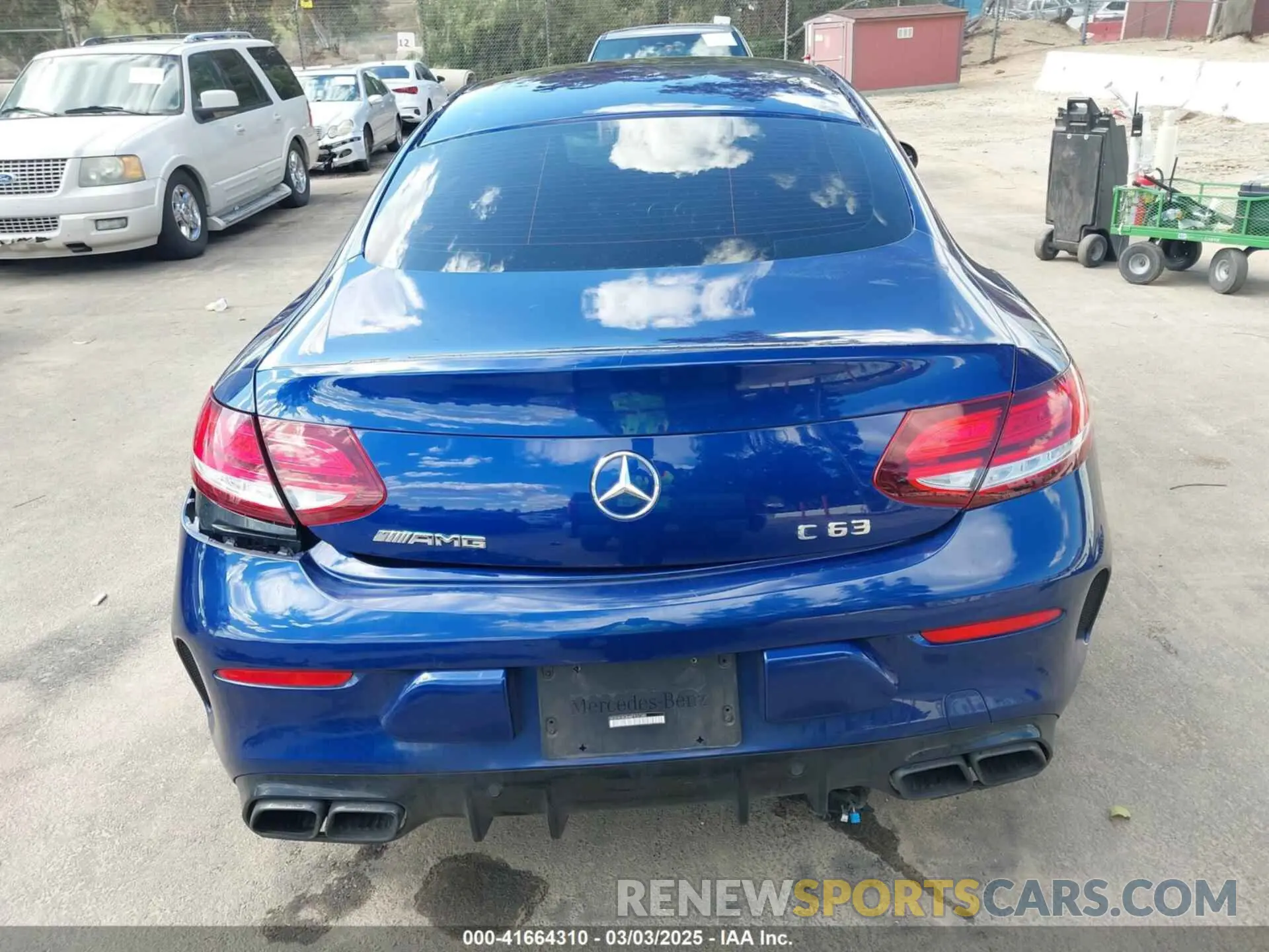 17 Photograph of a damaged car WDDWJ8GB4KF832380 MERCEDES-BENZ AMG C 63 2019