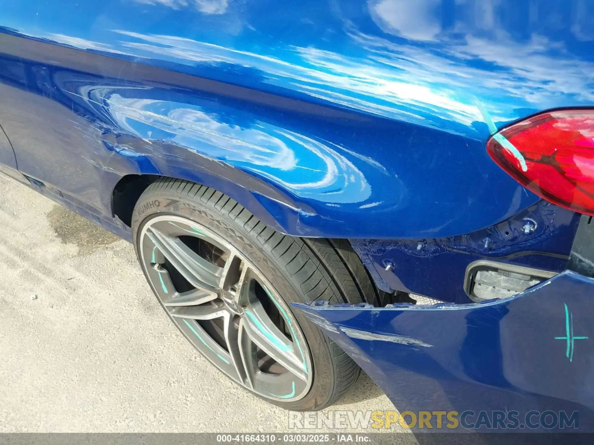 18 Photograph of a damaged car WDDWJ8GB4KF832380 MERCEDES-BENZ AMG C 63 2019