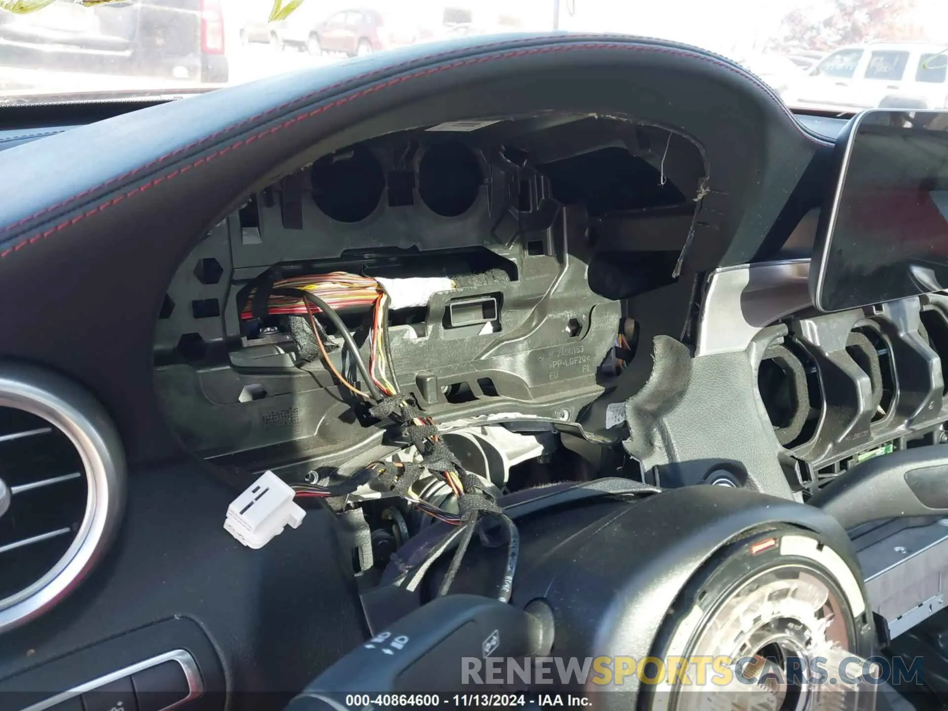 7 Photograph of a damaged car WDDWJ8HB6KF846103 MERCEDES-BENZ AMG C 63 2019