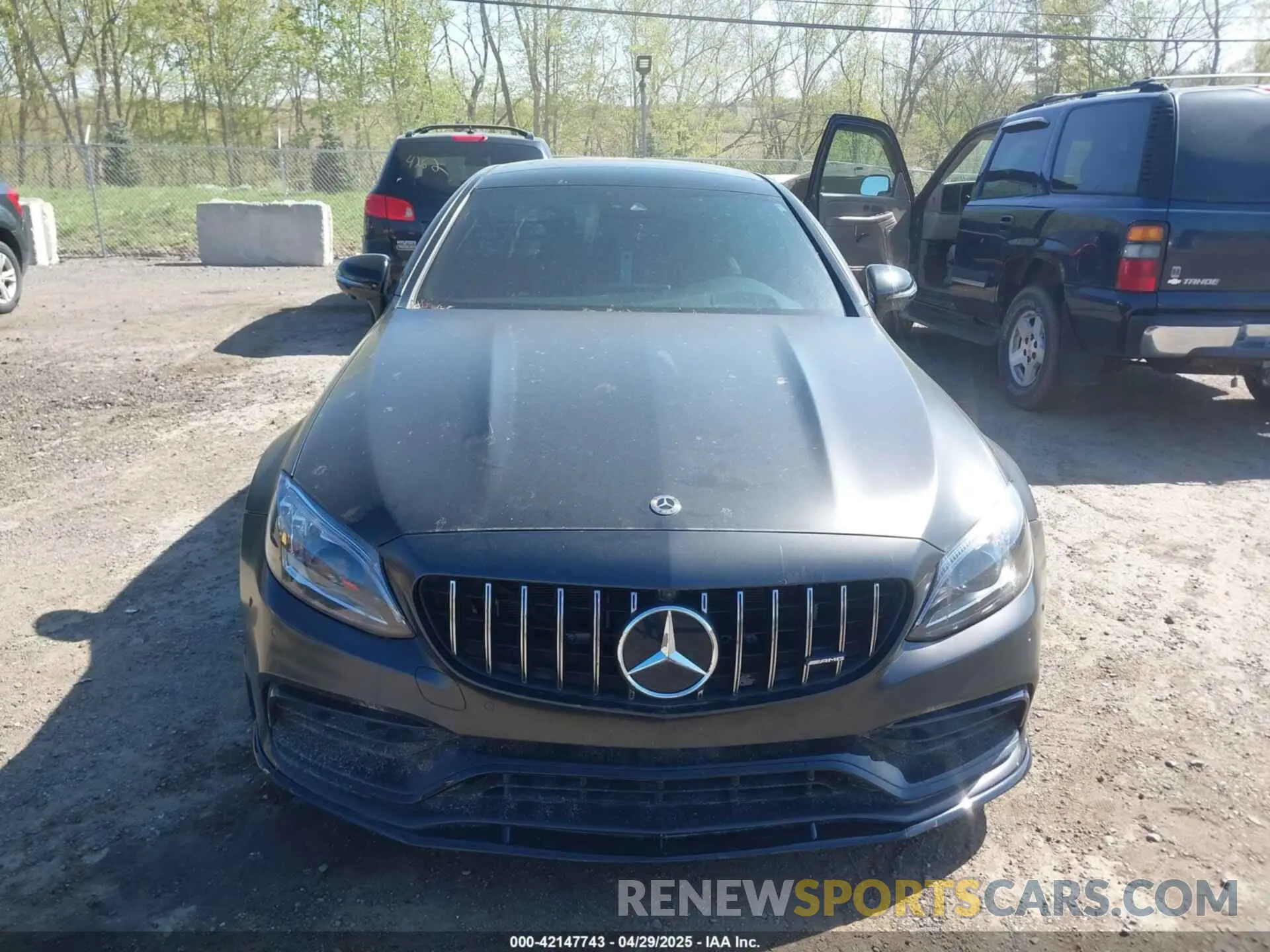12 Photograph of a damaged car WDDWJ8HBXKF845181 MERCEDES-BENZ AMG C 63 2019