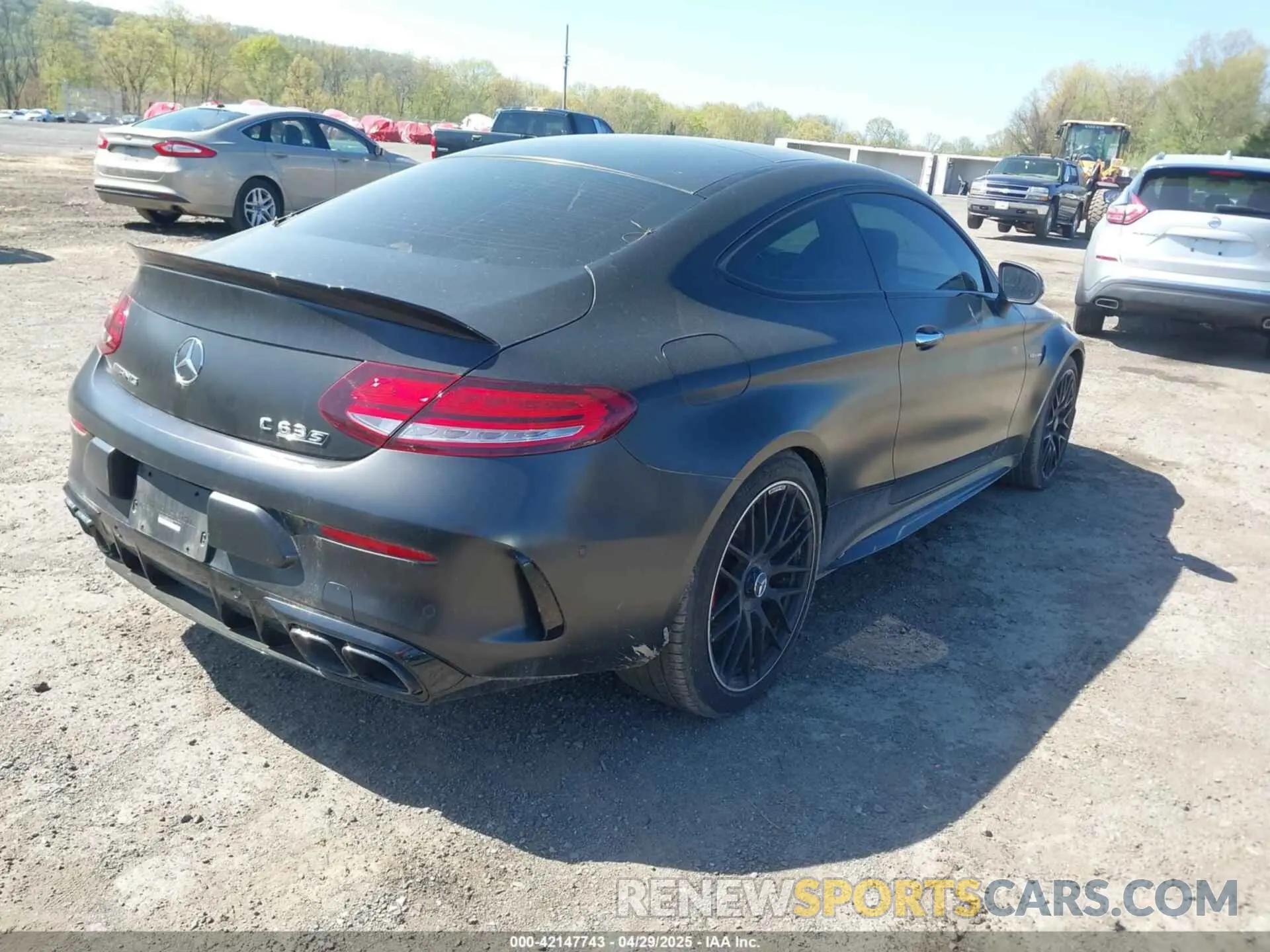 4 Photograph of a damaged car WDDWJ8HBXKF845181 MERCEDES-BENZ AMG C 63 2019