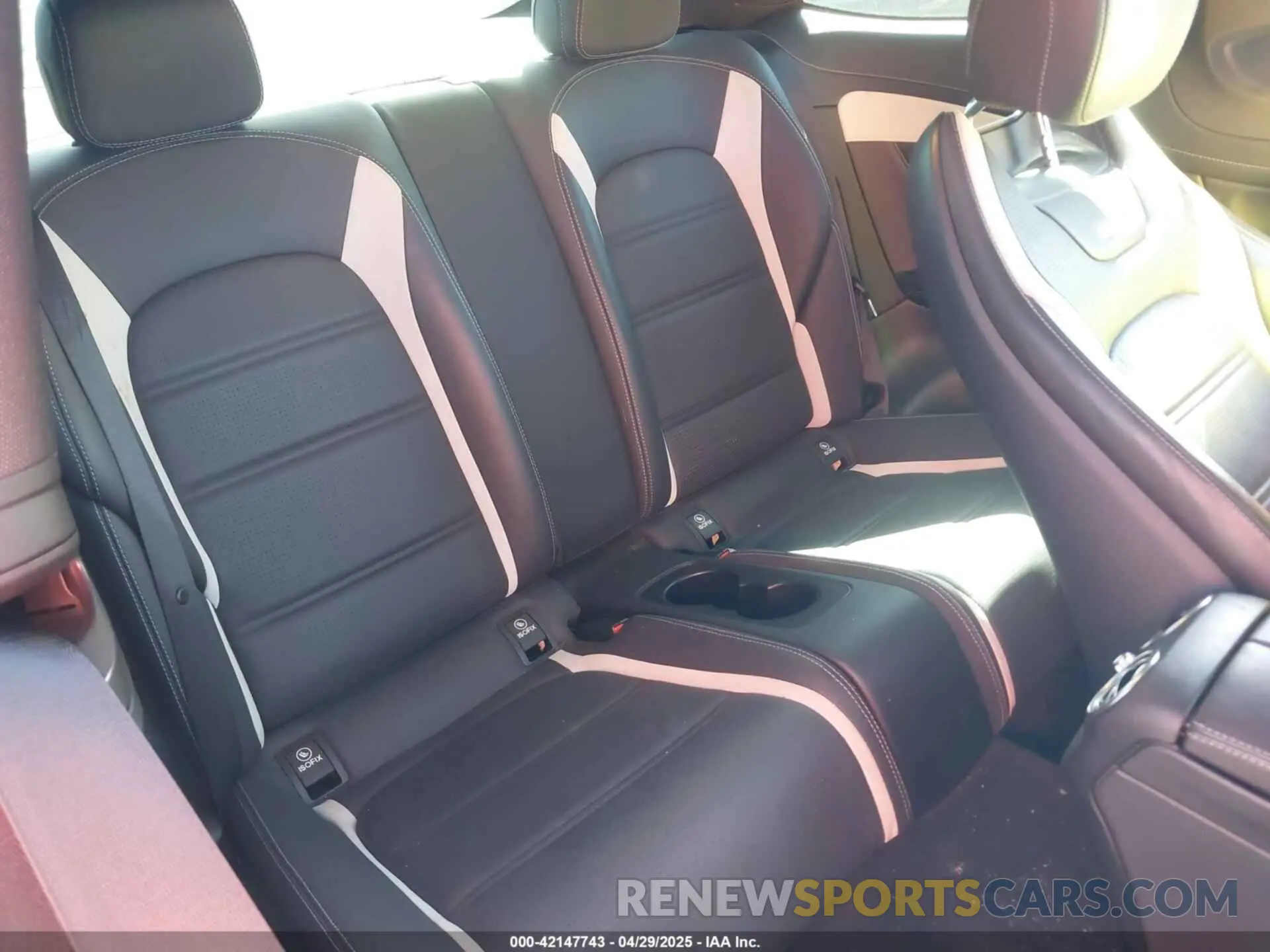 8 Photograph of a damaged car WDDWJ8HBXKF845181 MERCEDES-BENZ AMG C 63 2019