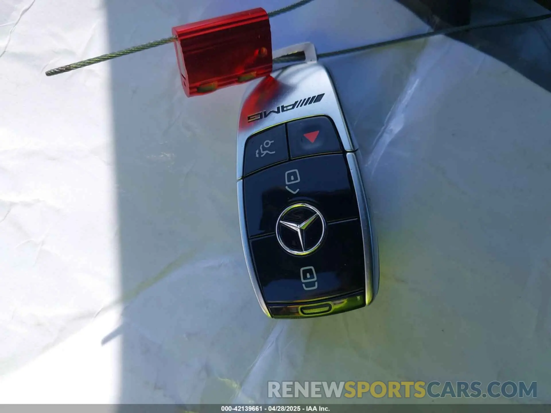 11 Photograph of a damaged car WDDWJ8HB7LF968504 MERCEDES-BENZ AMG C 63 2020