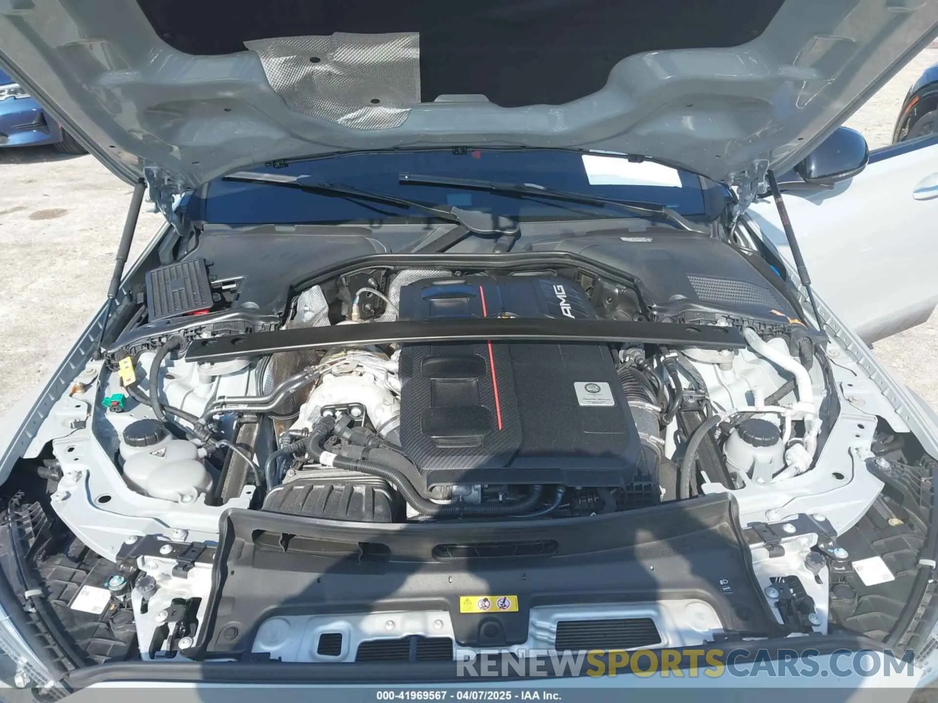 10 Photograph of a damaged car W1KAF8AB5RR173089 MERCEDES-BENZ AMG C 63 2024