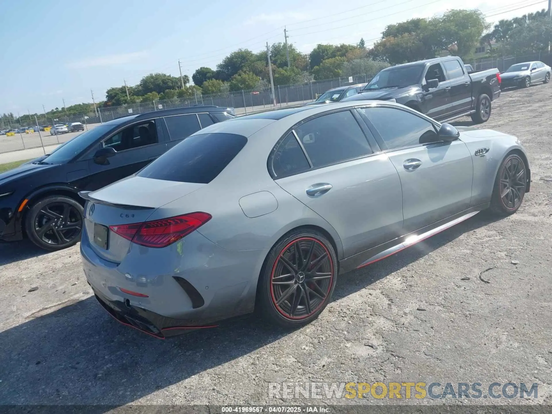 4 Photograph of a damaged car W1KAF8AB5RR173089 MERCEDES-BENZ AMG C 63 2024
