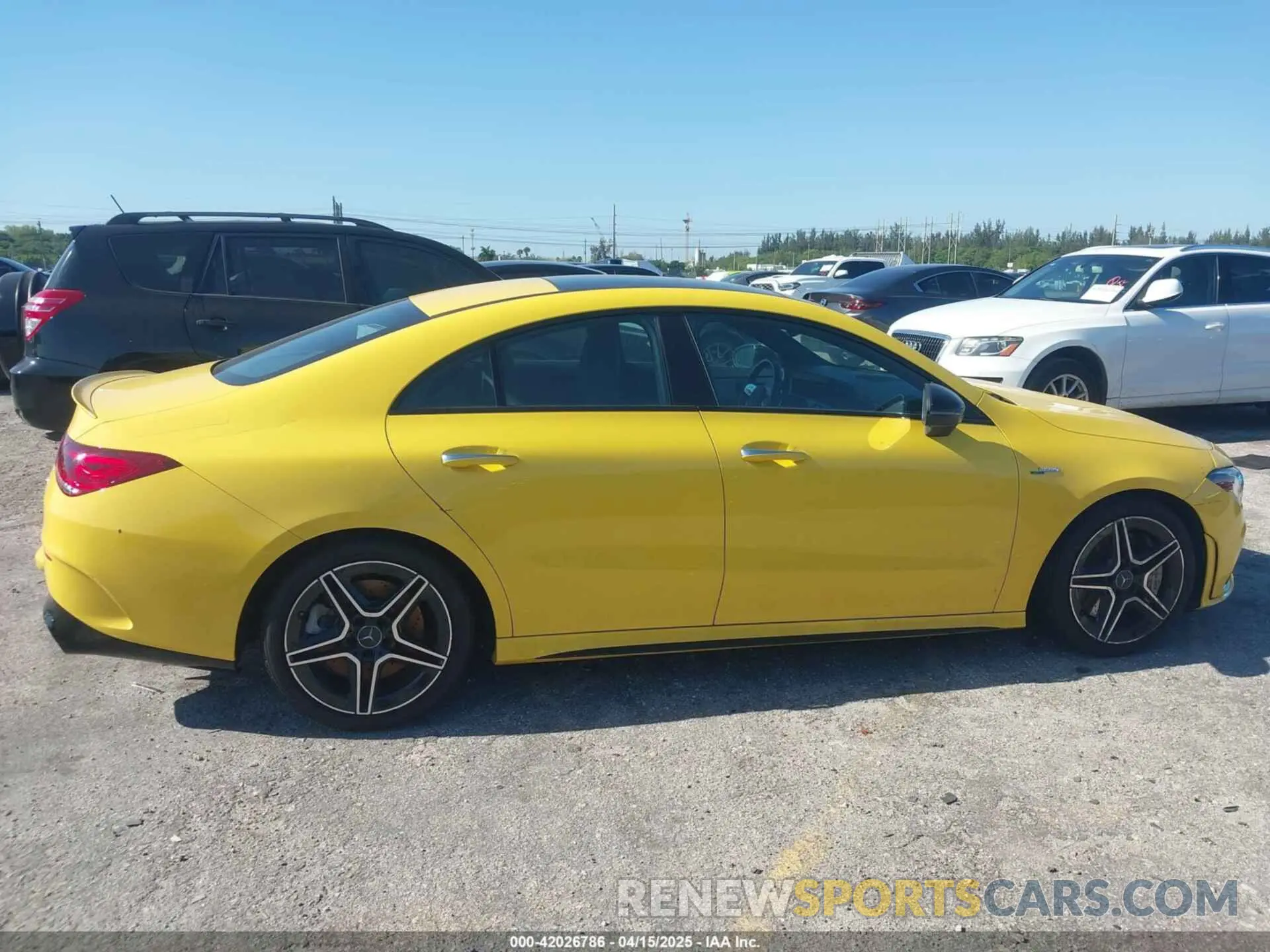 14 Photograph of a damaged car W1K5J5BB1NN298900 MERCEDES-BENZ AMG CLA 35 2022