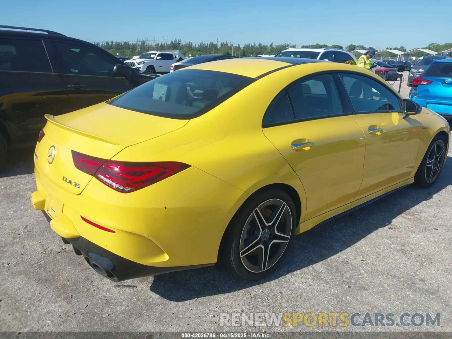 4 Photograph of a damaged car W1K5J5BB1NN298900 MERCEDES-BENZ AMG CLA 35 2022