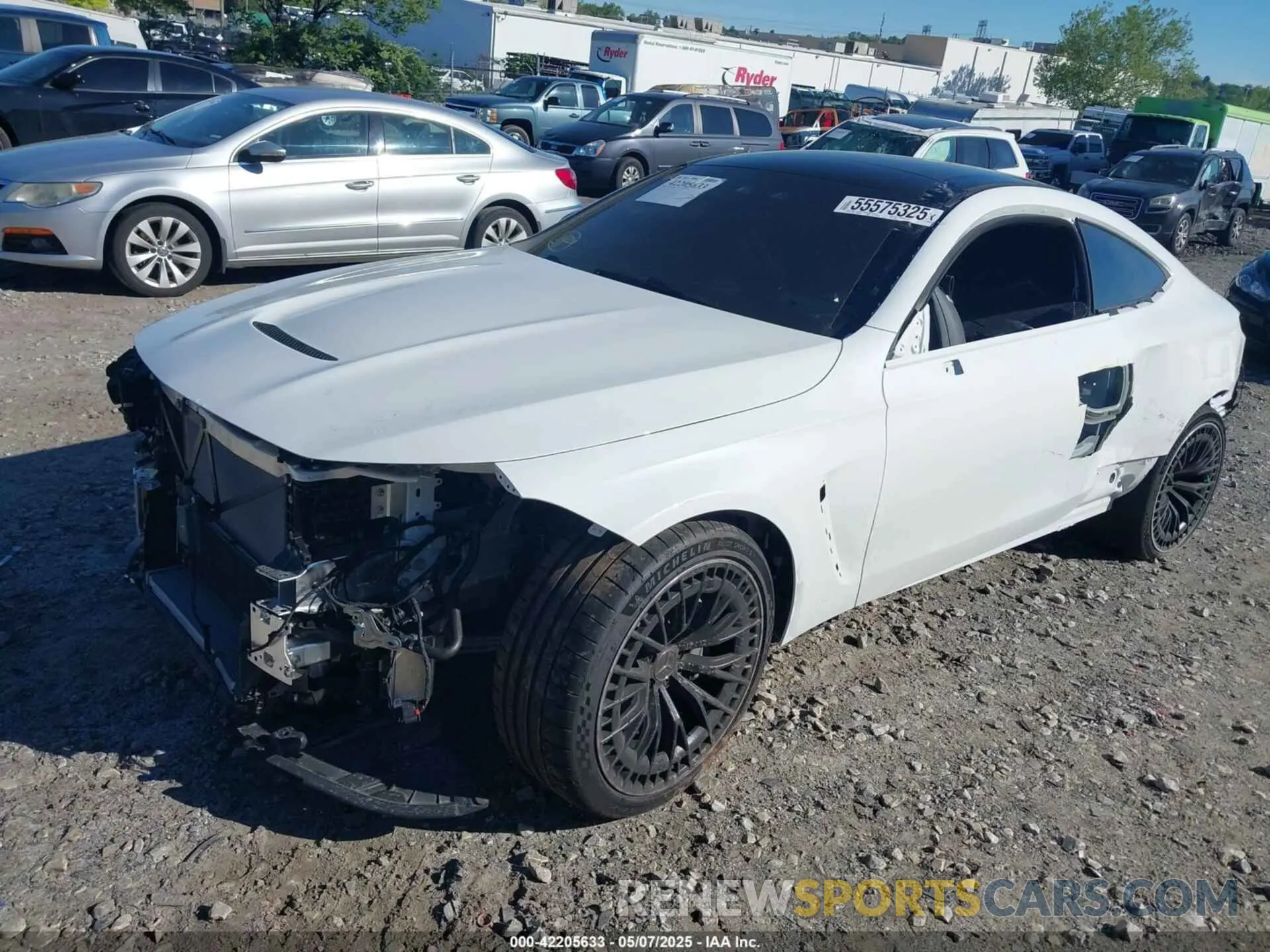 2 Photograph of a damaged car W1KMJ6CB0RF043624 MERCEDES-BENZ AMG CLE 53 2024