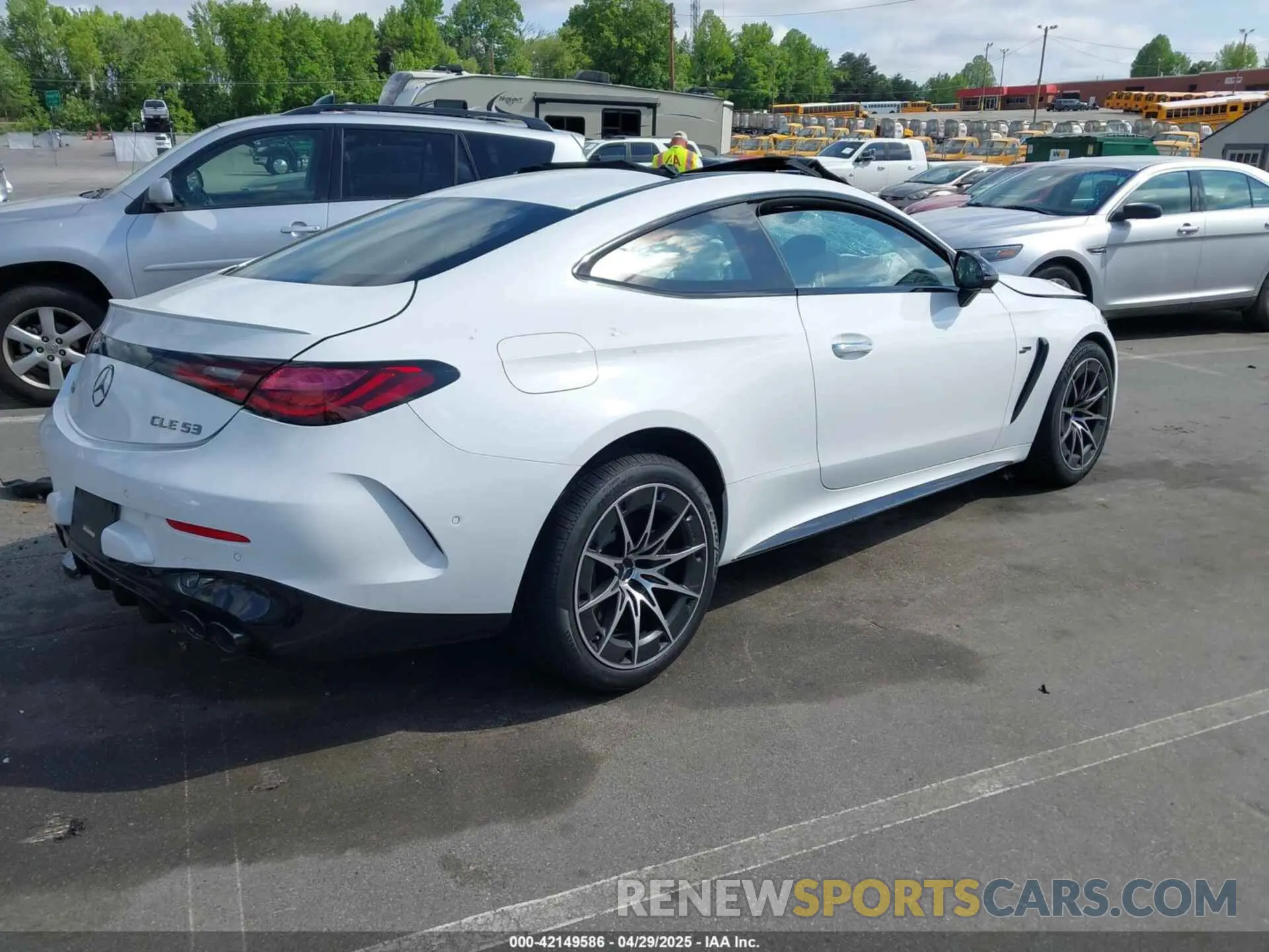 4 Photograph of a damaged car W1KMJ6CB0SF053141 MERCEDES-BENZ AMG CLE 53 2025