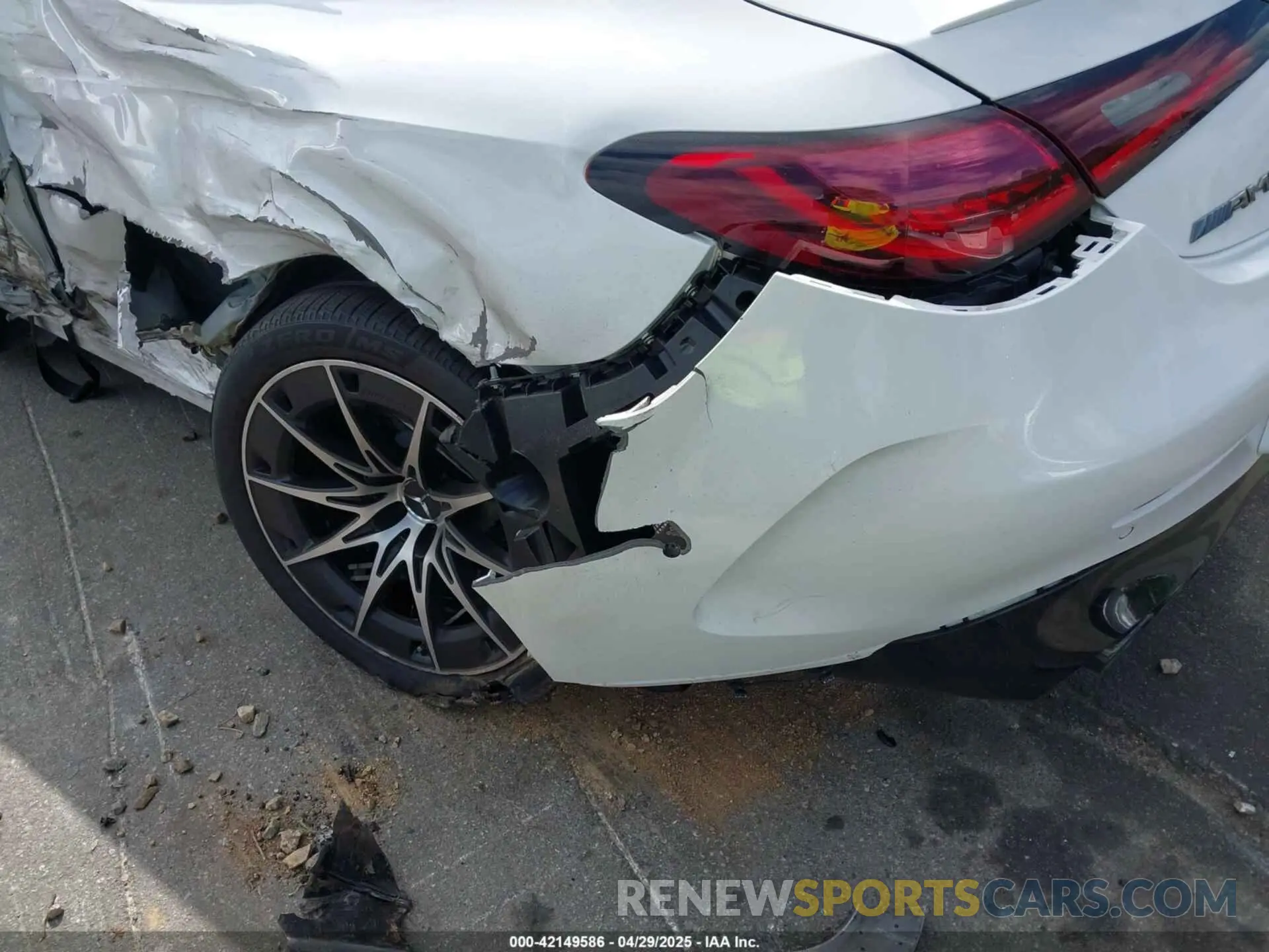 6 Photograph of a damaged car W1KMJ6CB0SF053141 MERCEDES-BENZ AMG CLE 53 2025