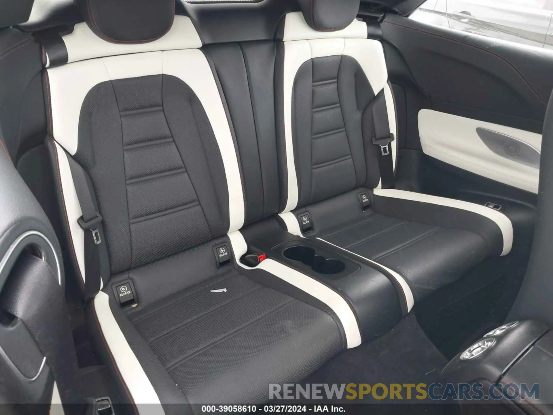 8 Photograph of a damaged car WDD1K6BBXKF098525 MERCEDES-BENZ AMG E 53 2019