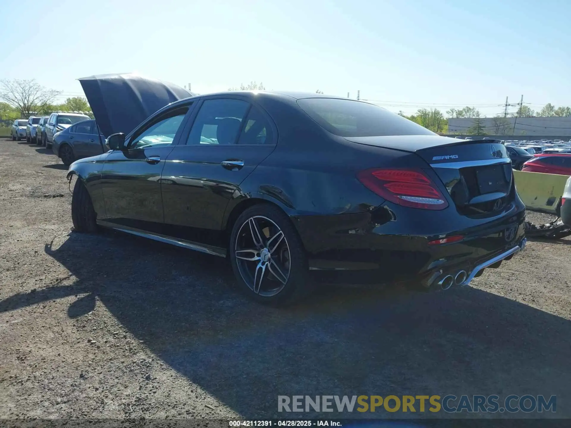 3 Photograph of a damaged car WDDZF6BB0KA491129 MERCEDES-BENZ AMG E 53 2019