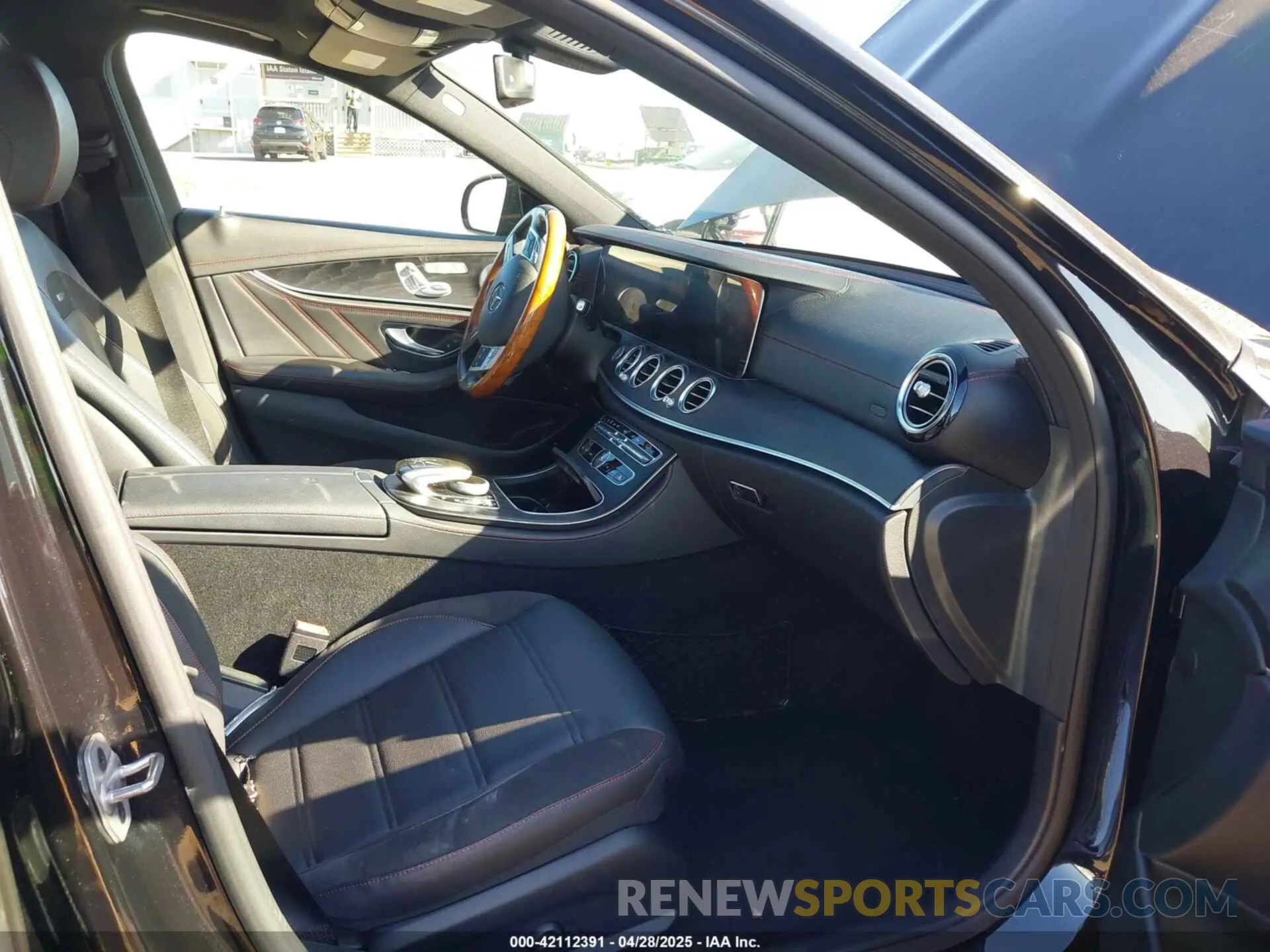 5 Photograph of a damaged car WDDZF6BB0KA491129 MERCEDES-BENZ AMG E 53 2019
