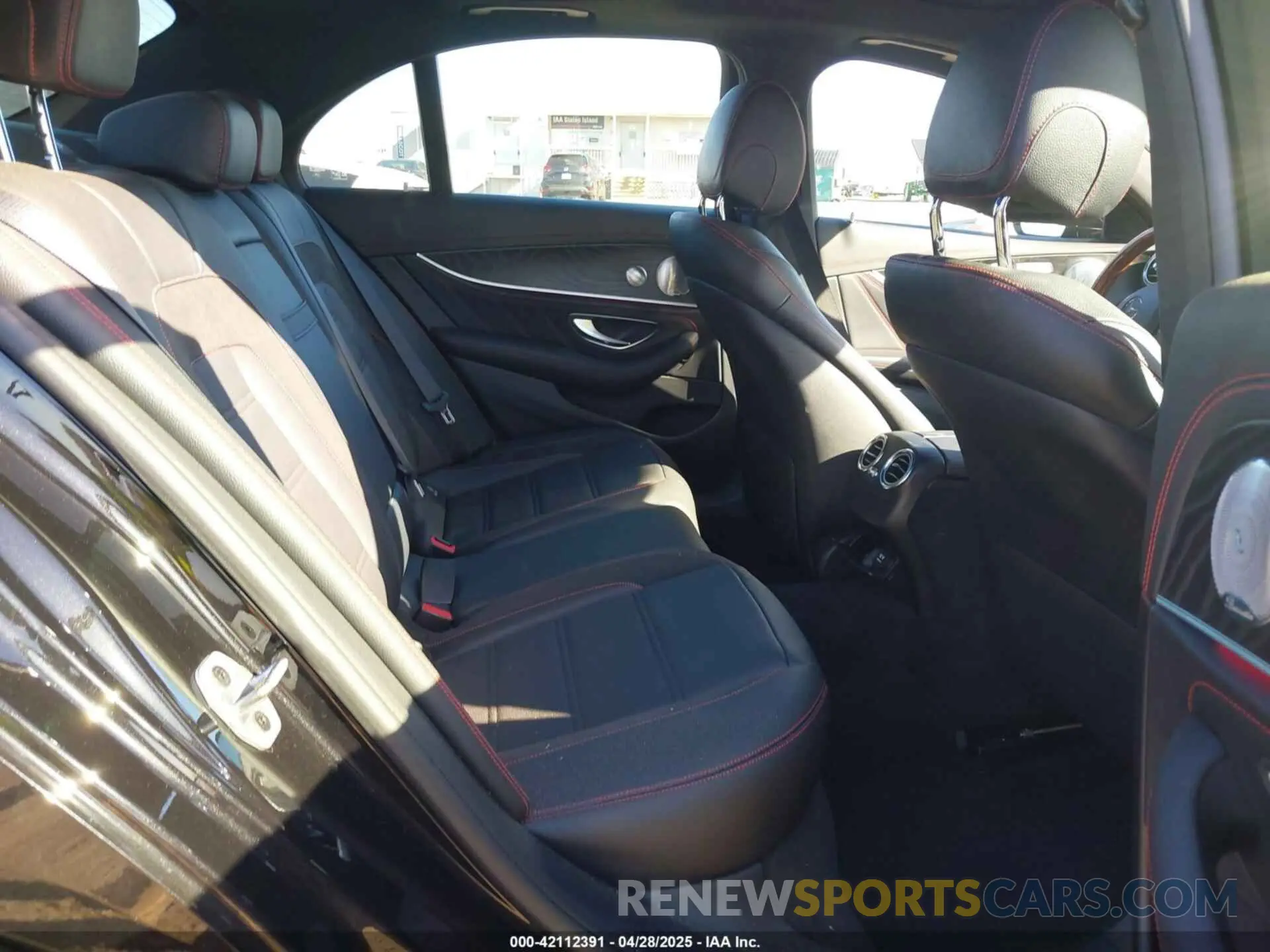8 Photograph of a damaged car WDDZF6BB0KA491129 MERCEDES-BENZ AMG E 53 2019