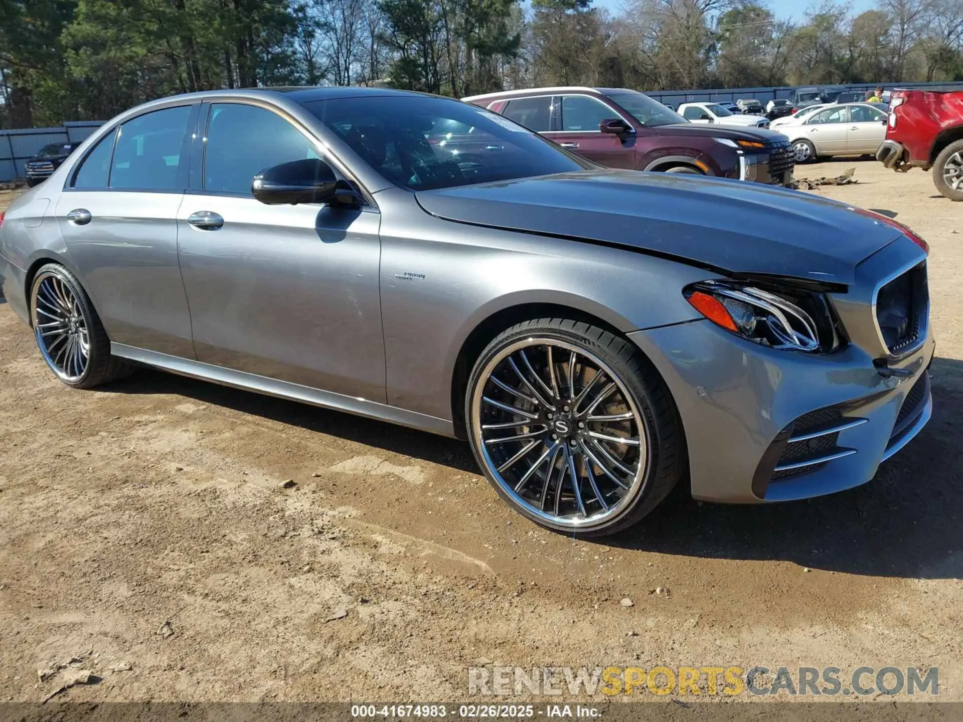 1 Photograph of a damaged car WDDZF6BB7KA622928 MERCEDES-BENZ AMG E 53 2019