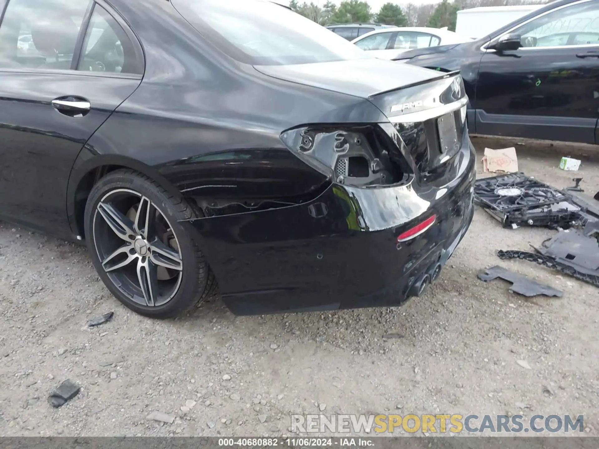 21 Photograph of a damaged car W1KZF6BBXLA761419 MERCEDES-BENZ AMG E 53 2020