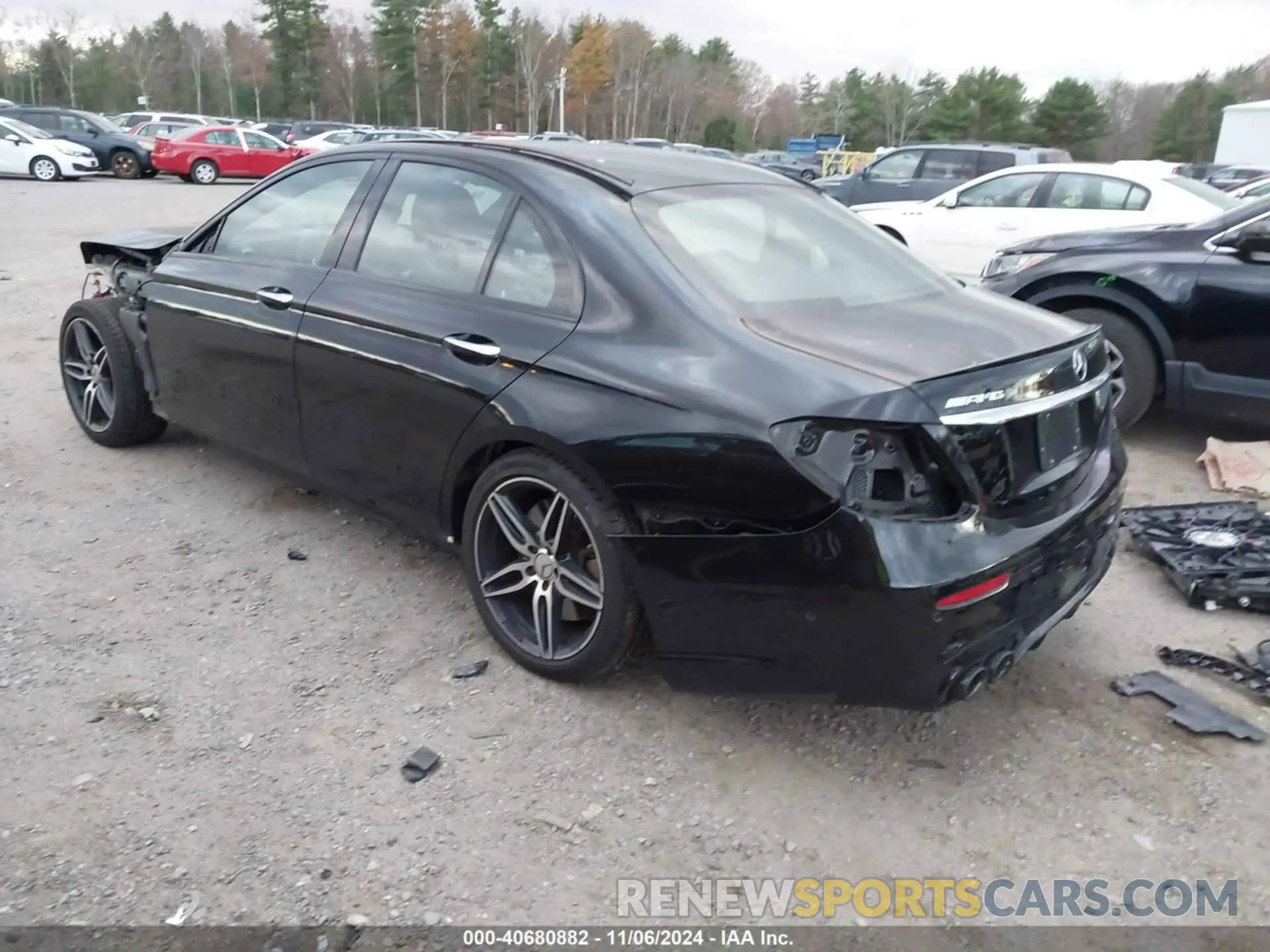 3 Photograph of a damaged car W1KZF6BBXLA761419 MERCEDES-BENZ AMG E 53 2020