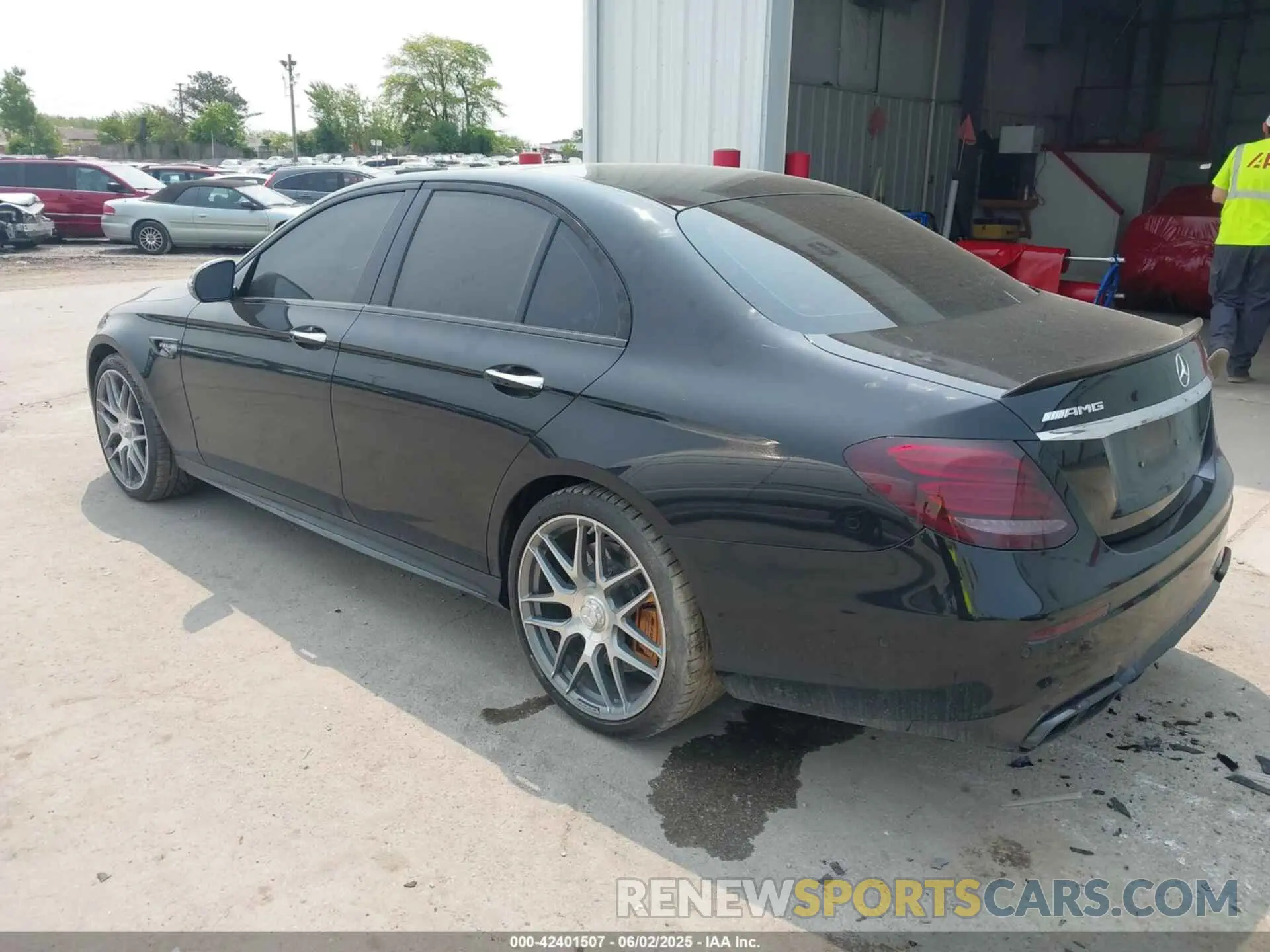 3 Photograph of a damaged car WDDZF8KB0KA534959 MERCEDES-BENZ AMG E 63 2019