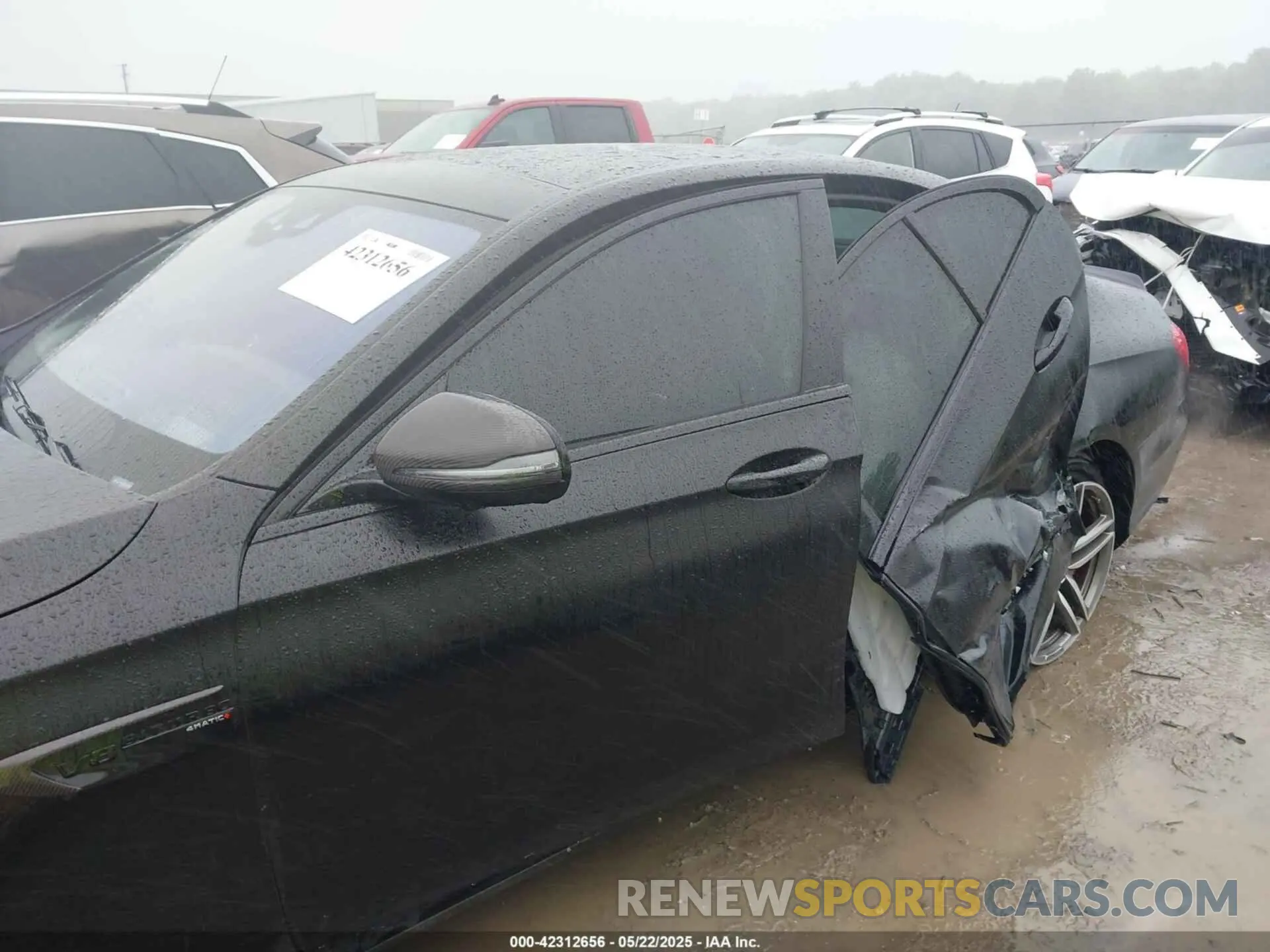 6 Photograph of a damaged car WDDZF8KB6KA522296 MERCEDES-BENZ AMG E 63 2019