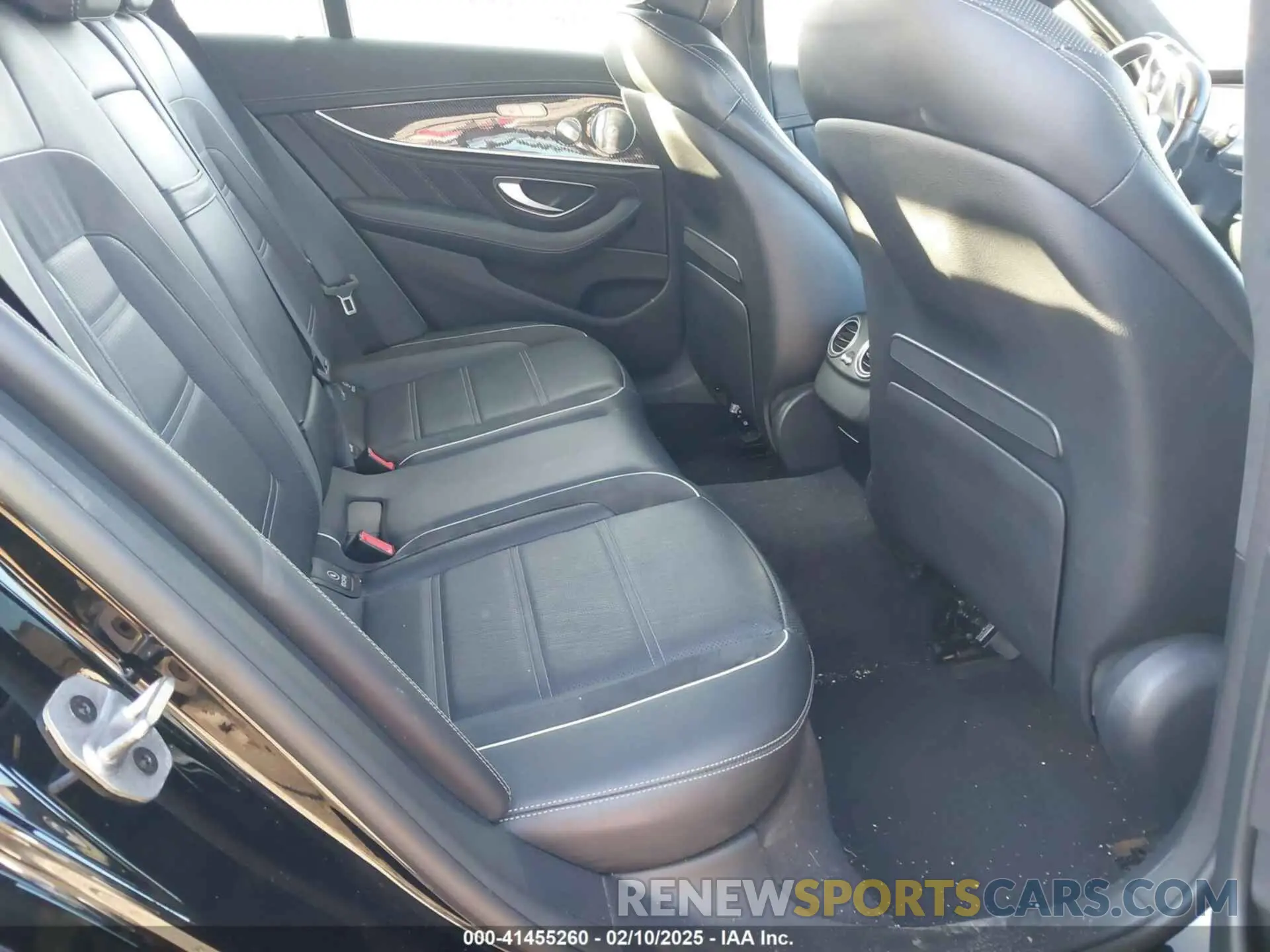8 Photograph of a damaged car WDDZH8KB4LA736098 MERCEDES-BENZ AMG E 63 2020