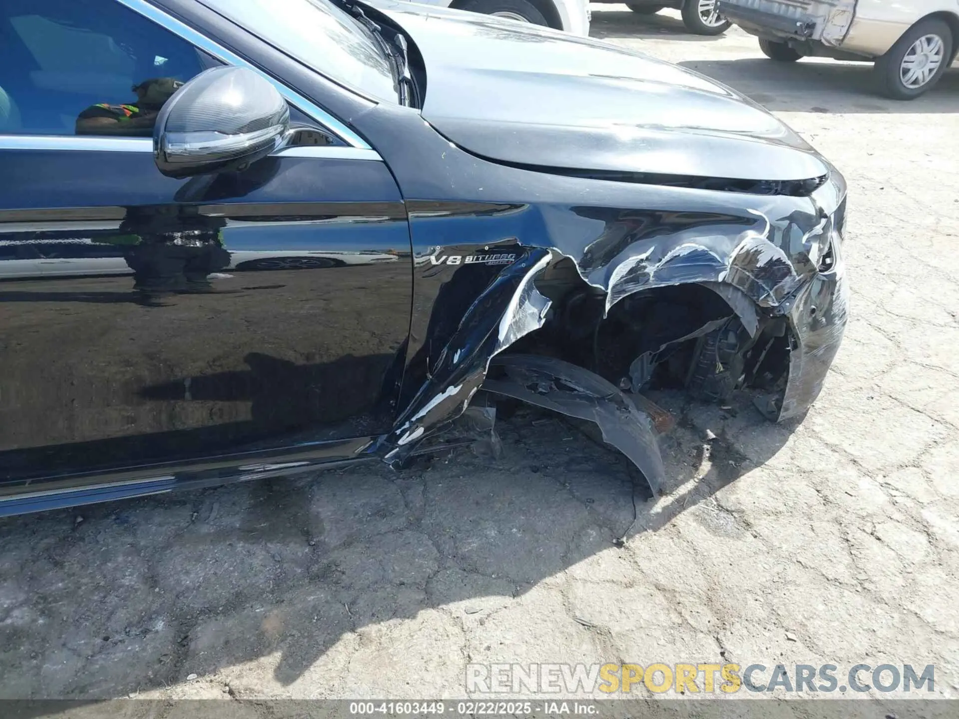 17 Photograph of a damaged car W1KZF8KB0MA993282 MERCEDES-BENZ AMG E 63 2021