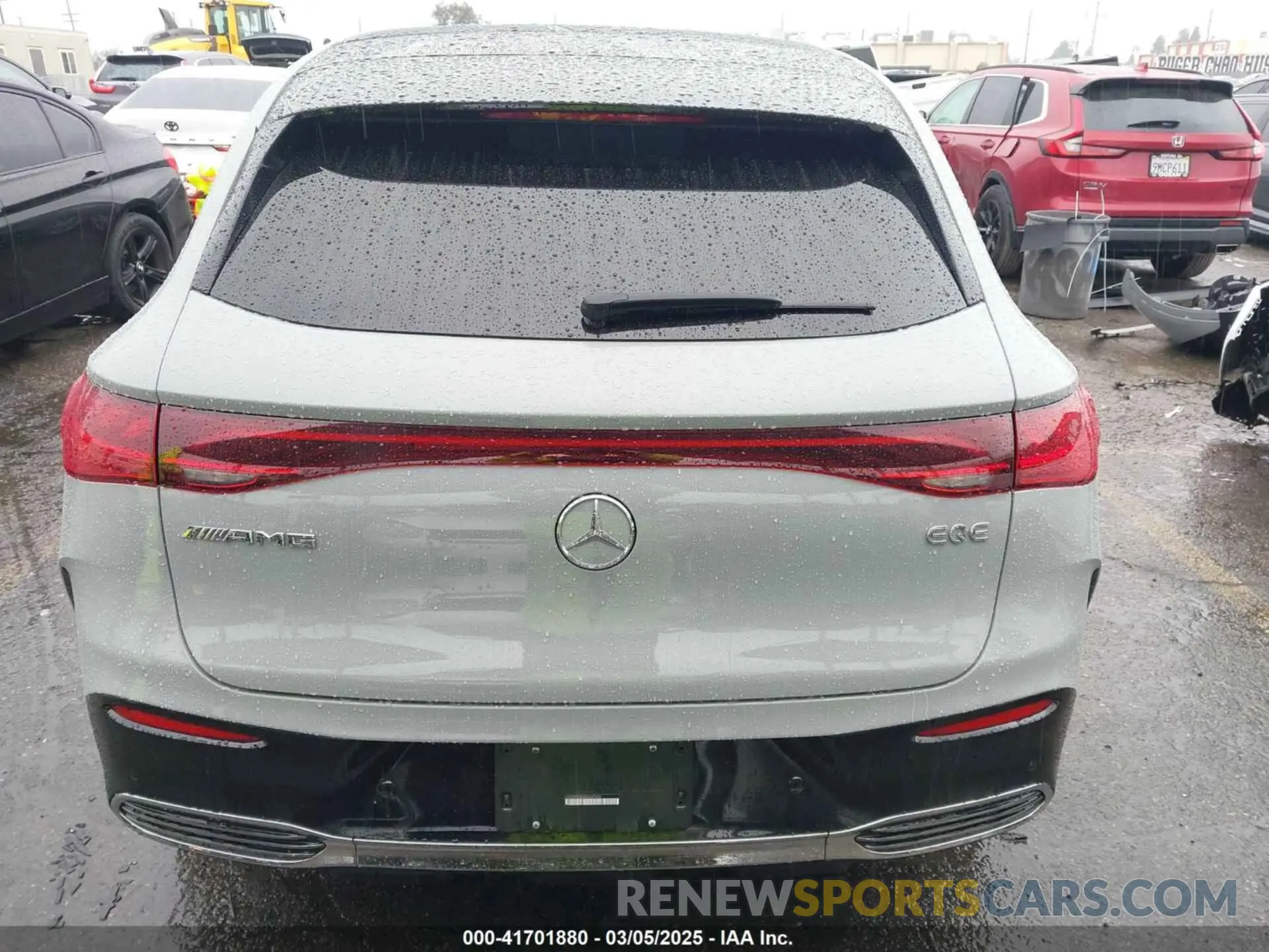 17 Photograph of a damaged car 4JGGM5DB6RA037424 MERCEDES-BENZ AMG EQE SUV 2024
