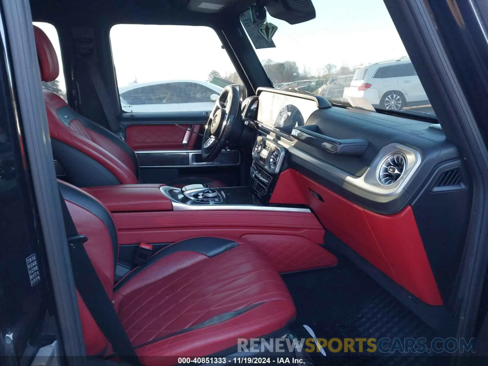 5 Photograph of a damaged car WDCYC7HJ0KX323498 MERCEDES-BENZ AMG G 63 2019