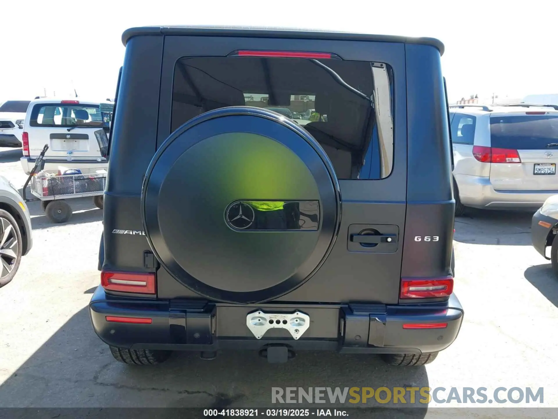 16 Photograph of a damaged car WDCYC7HJ1KX306466 MERCEDES-BENZ AMG G 63 2019