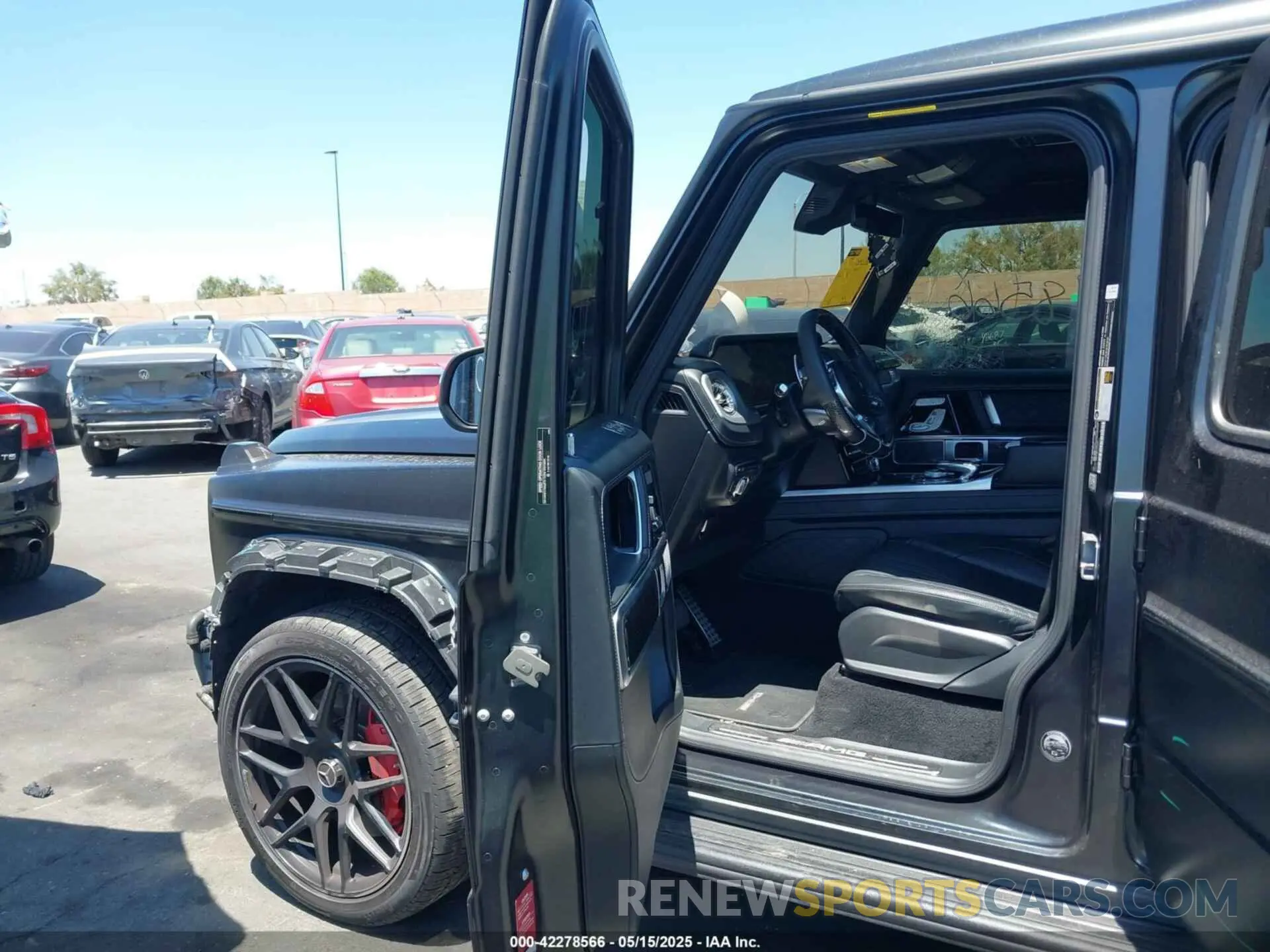 5 Photograph of a damaged car WDCYC7HJ1KX318942 MERCEDES-BENZ AMG G 63 2019