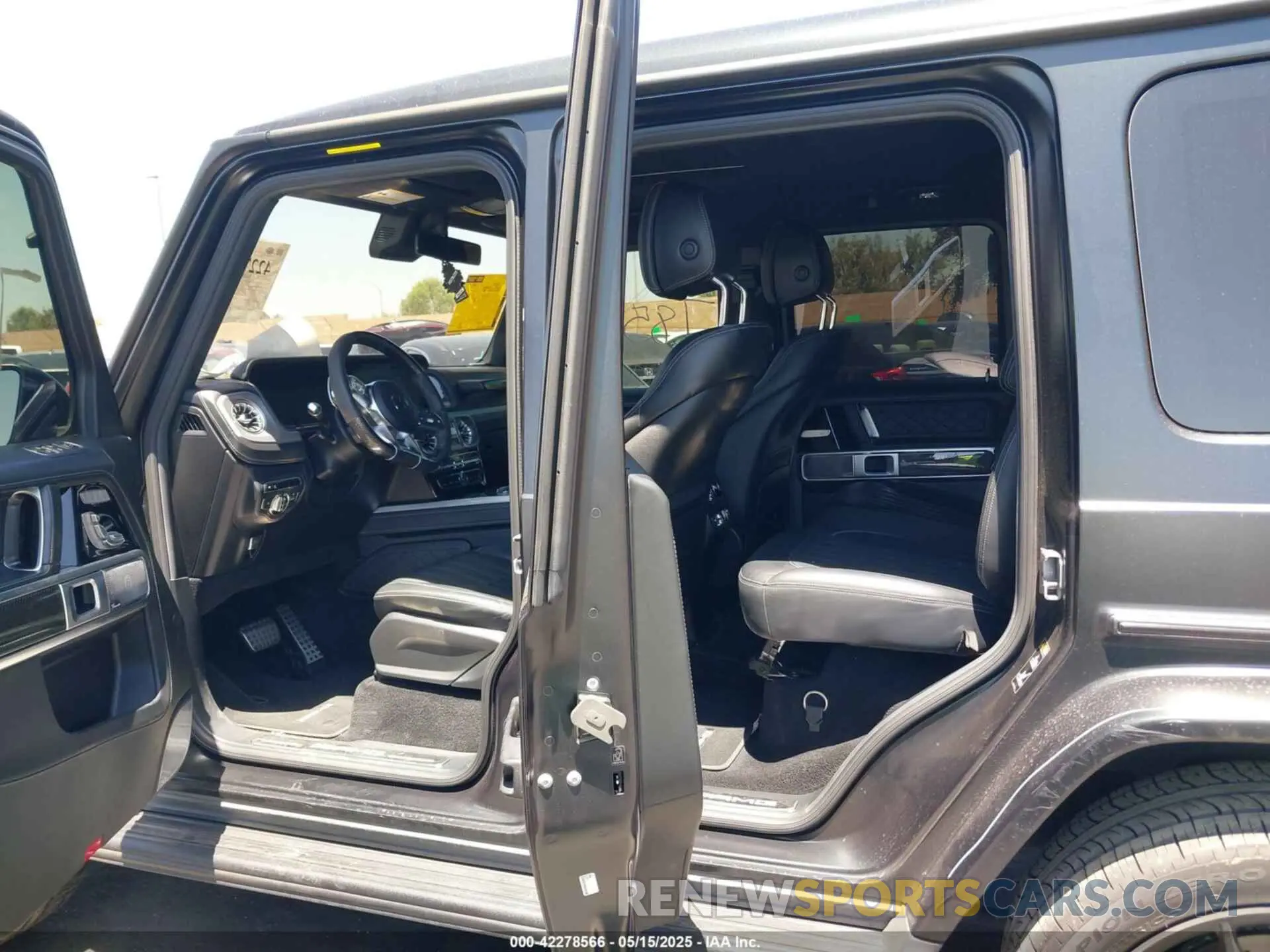 8 Photograph of a damaged car WDCYC7HJ1KX318942 MERCEDES-BENZ AMG G 63 2019